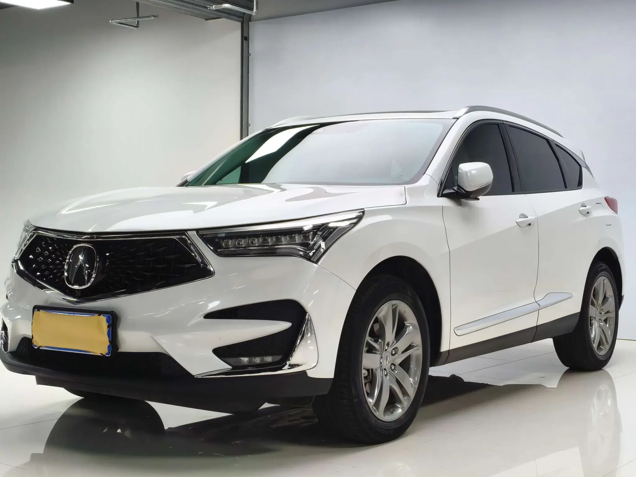 Acura RDX  из Китая