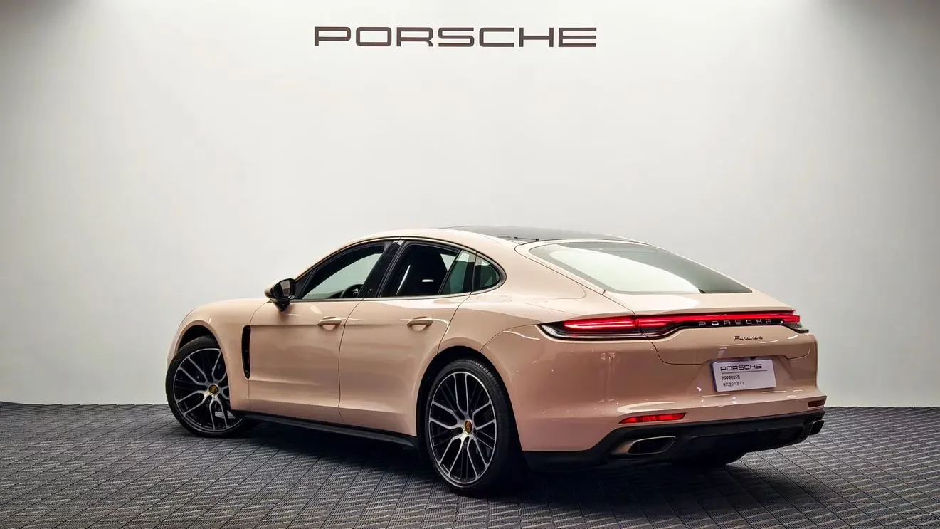Porsche Panamera