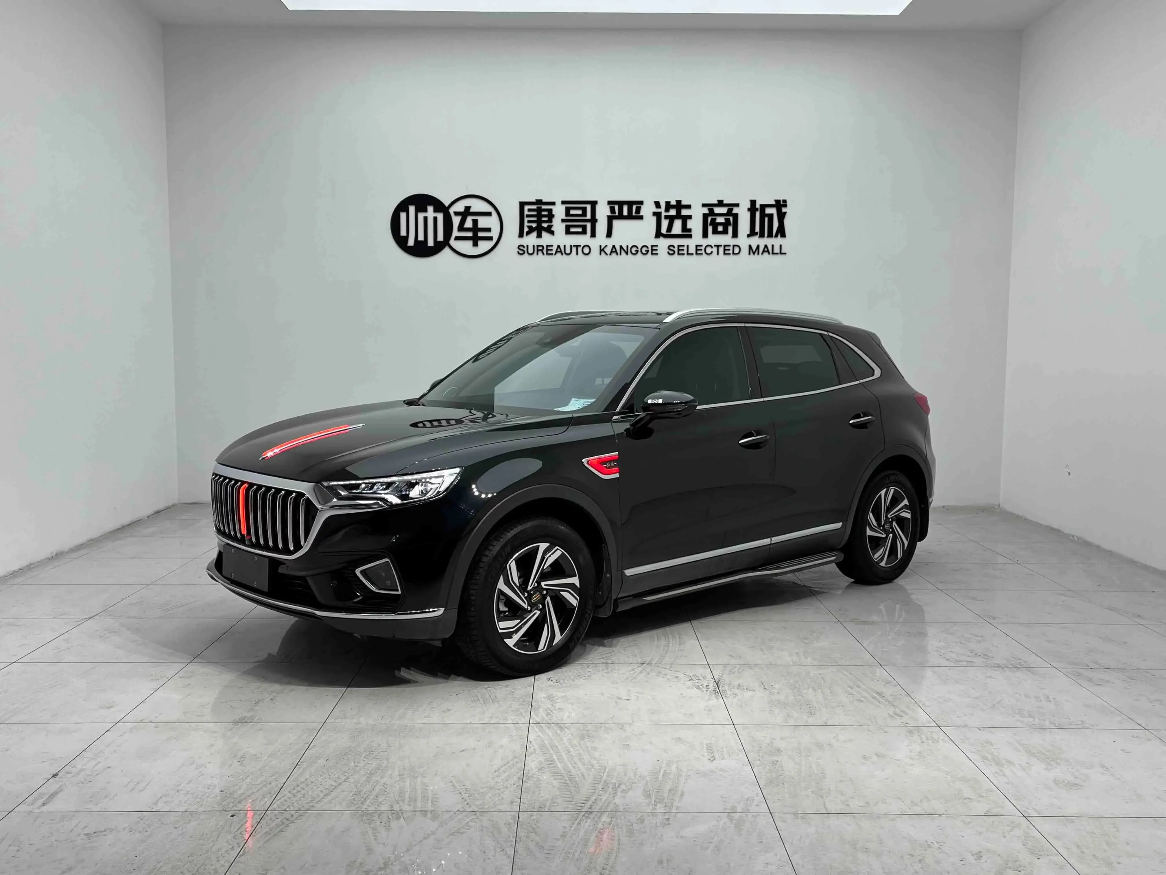 Hongqi HS5  из Китая