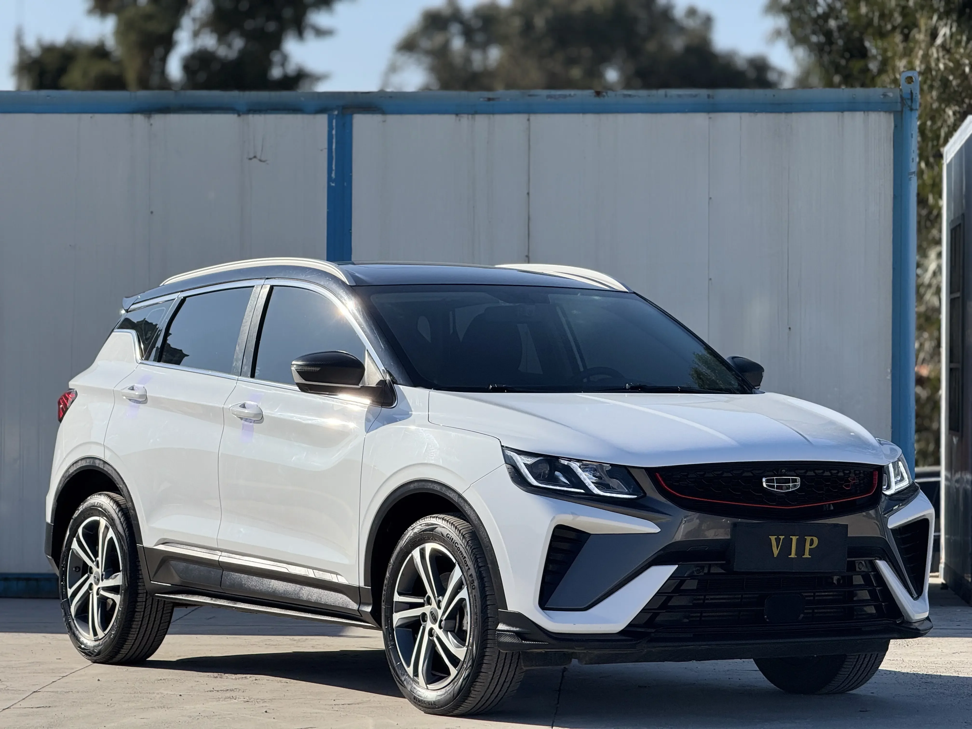 Geely Coolray SX11