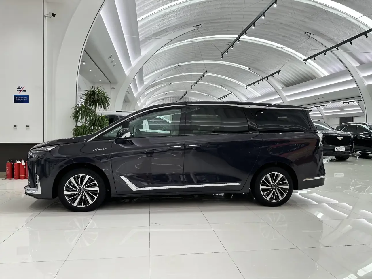 Buick GL8 PHEV