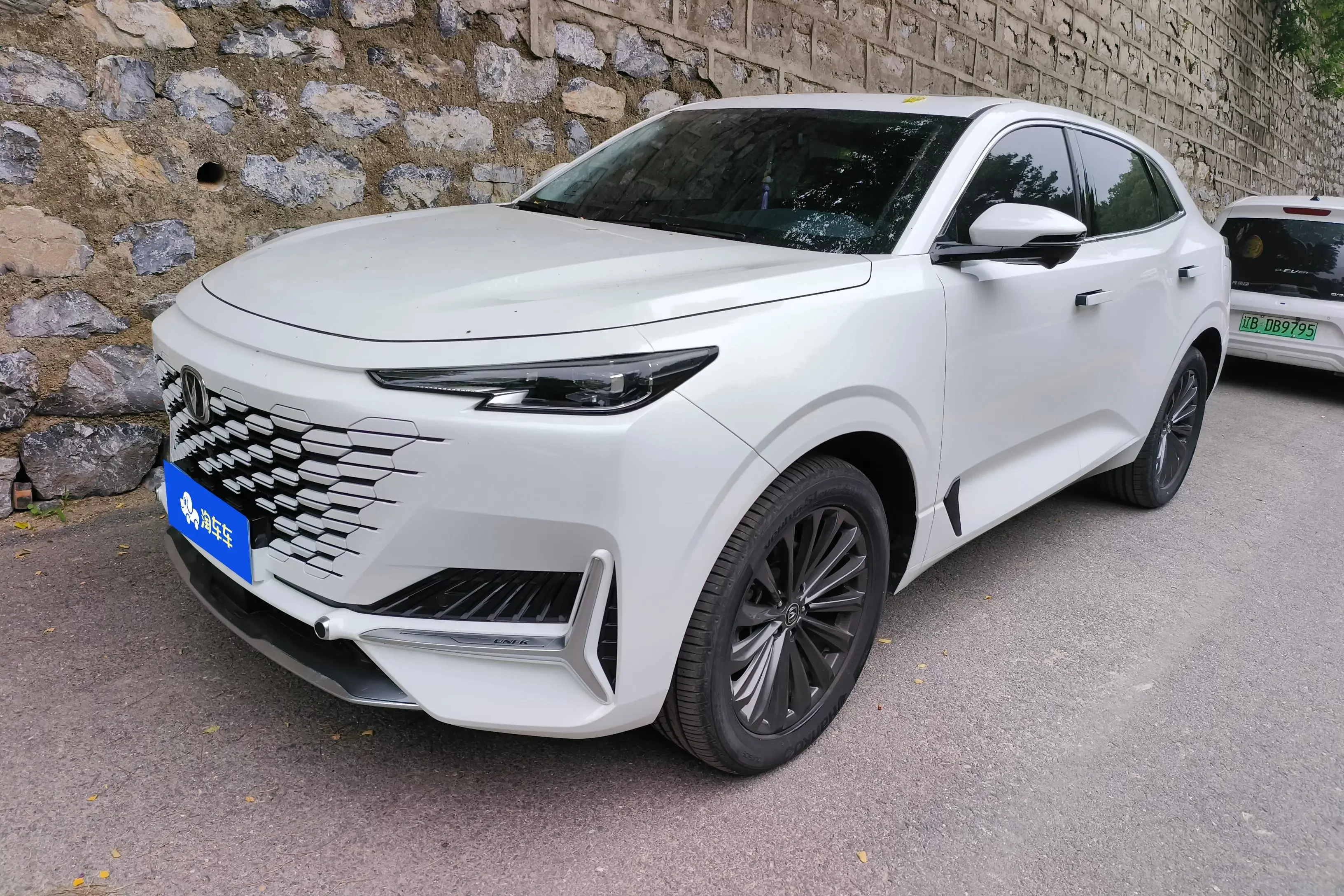 Changan UNI-K  из Китая