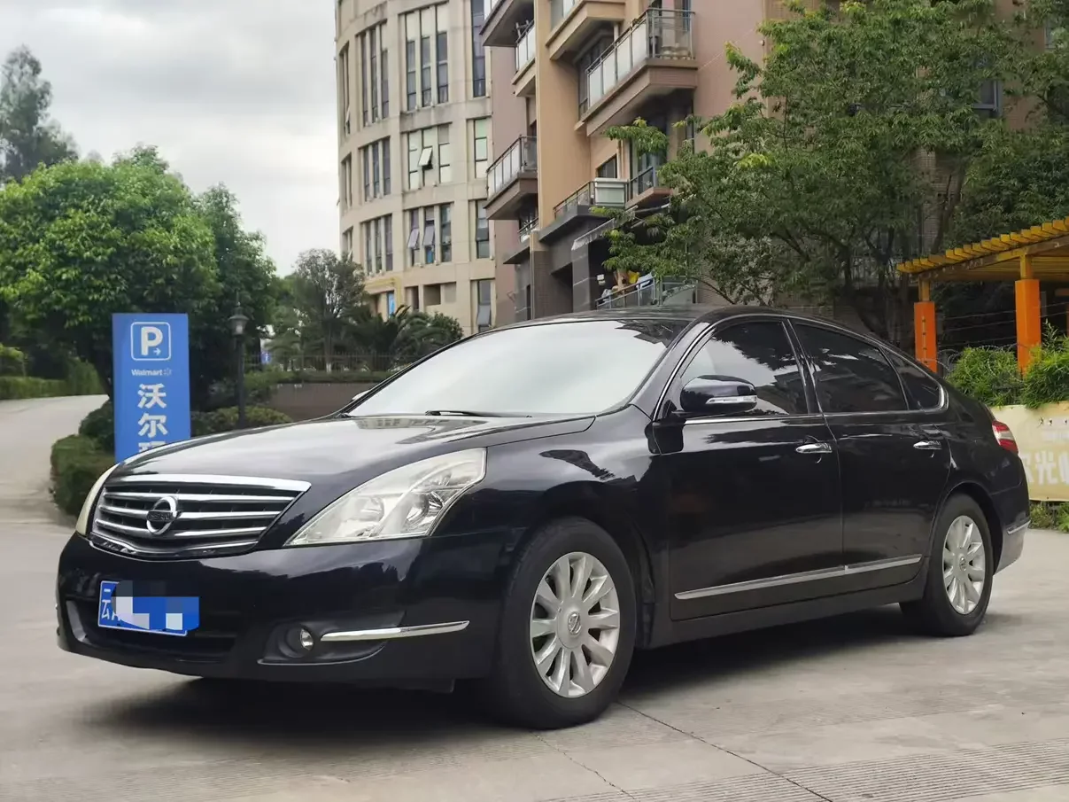 Nissan Altima (Teana)  из Китая