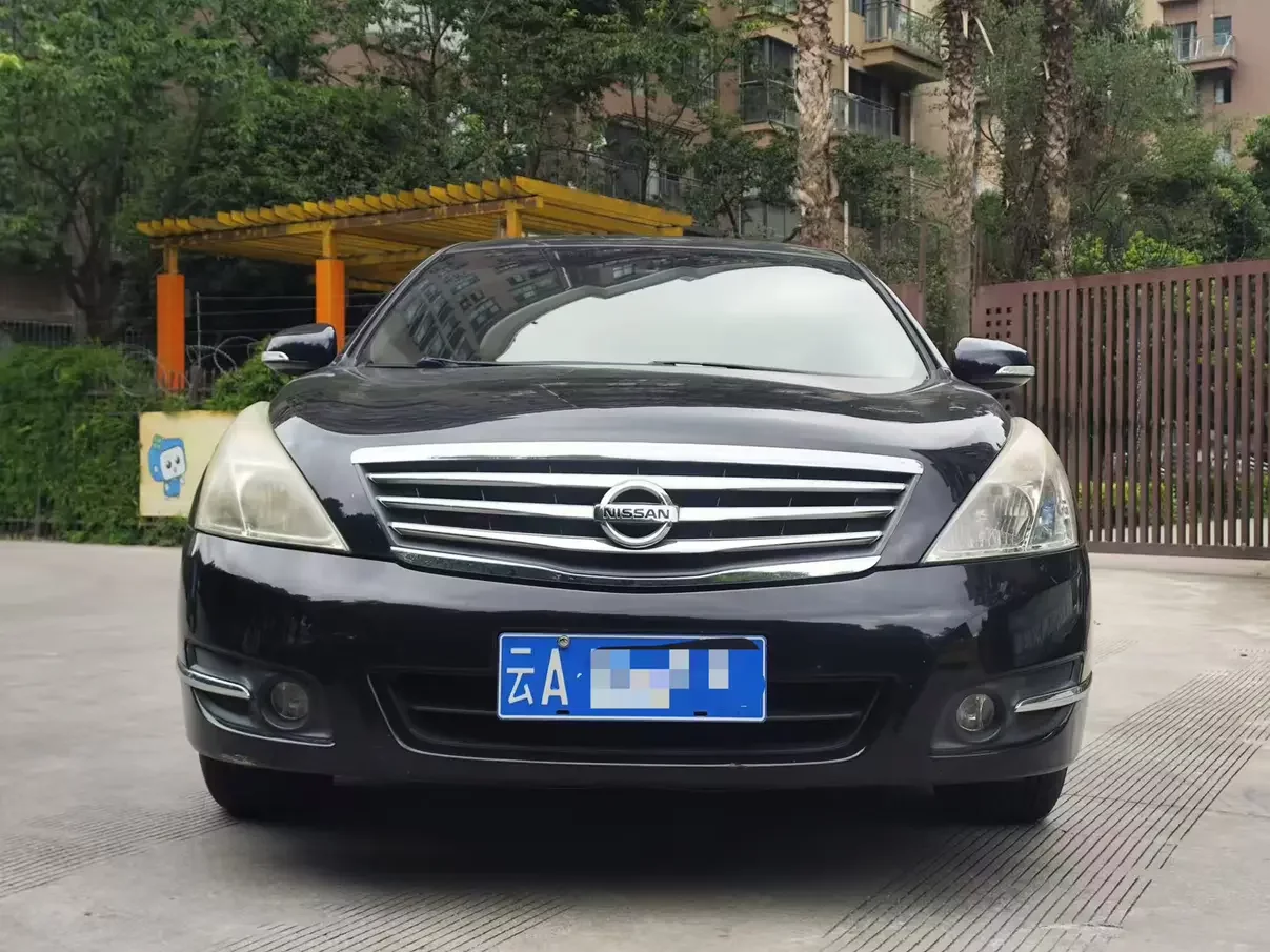 Nissan Altima (Teana)  из Китая