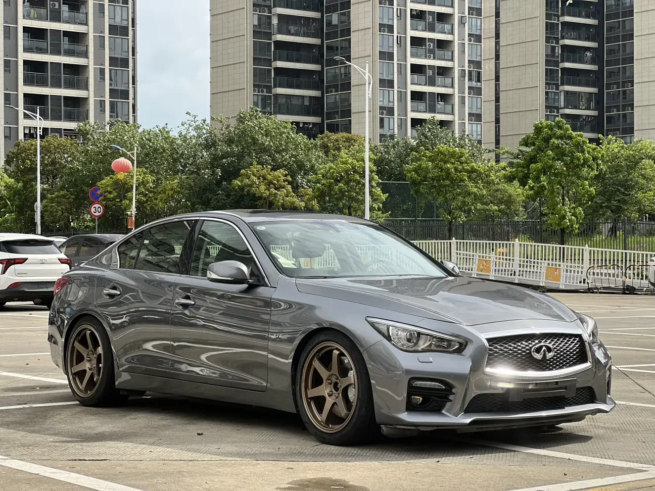 Infiniti Q50