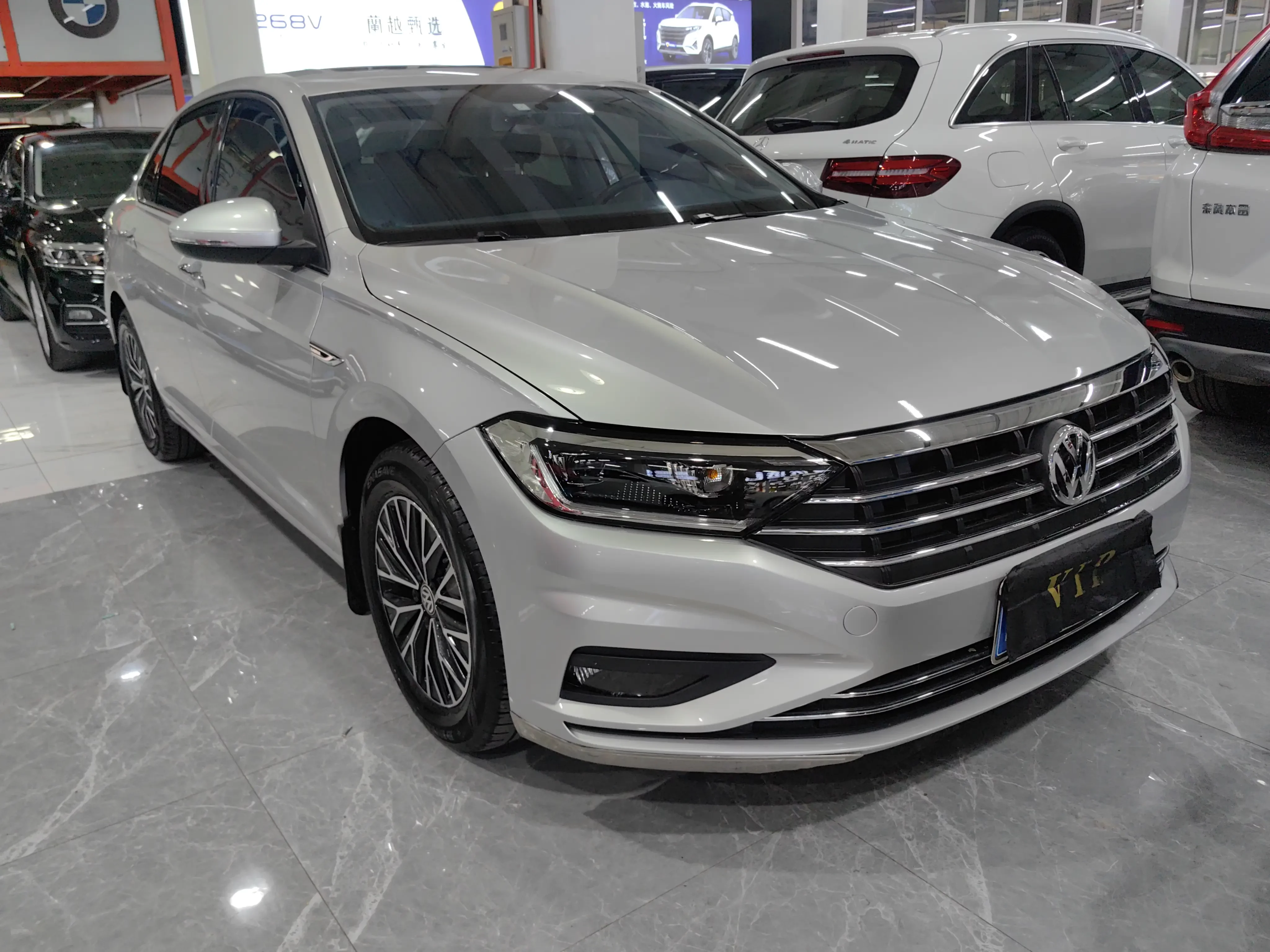 Volkswagen Sagitar