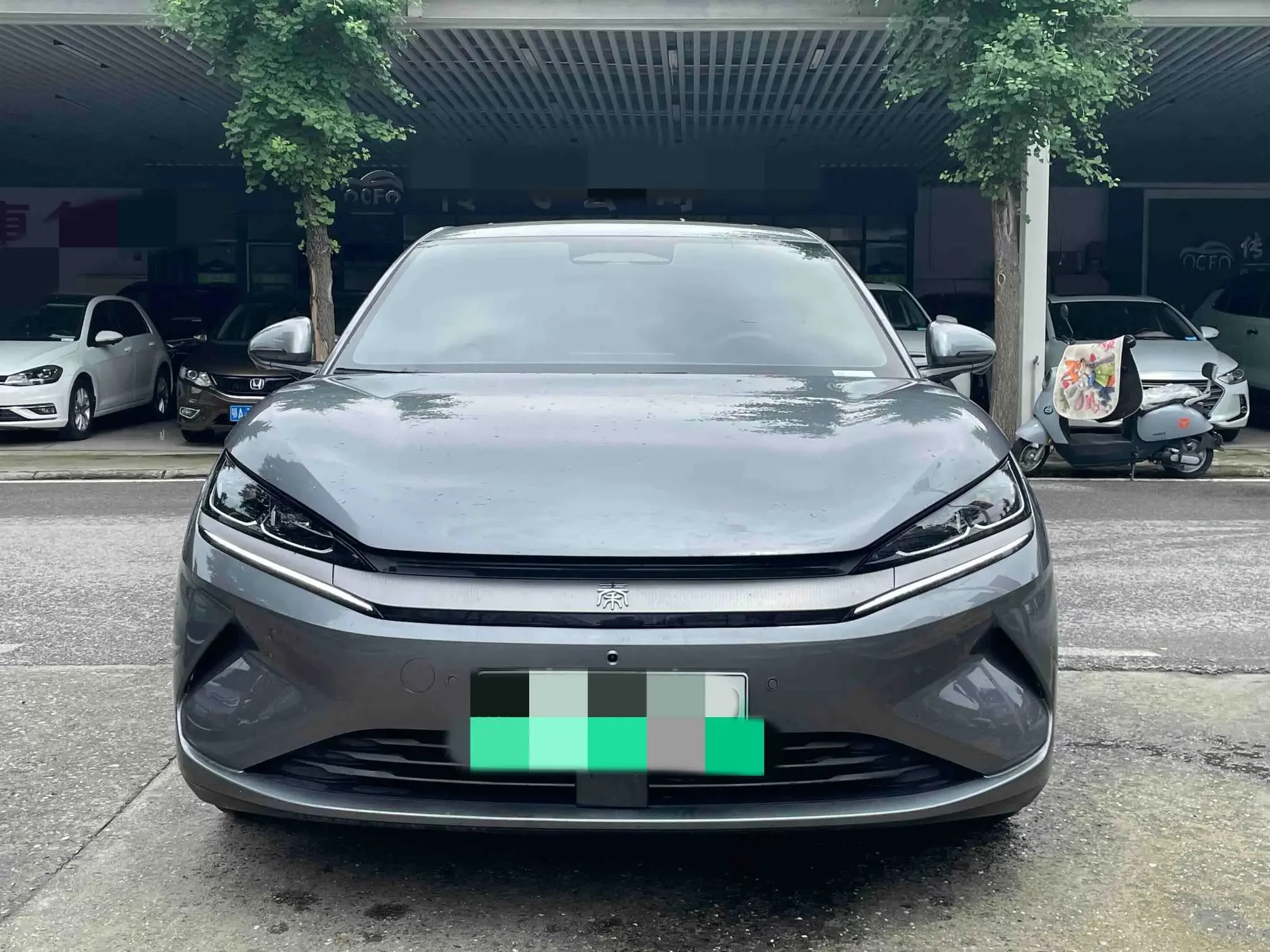 BYD Qin L EV