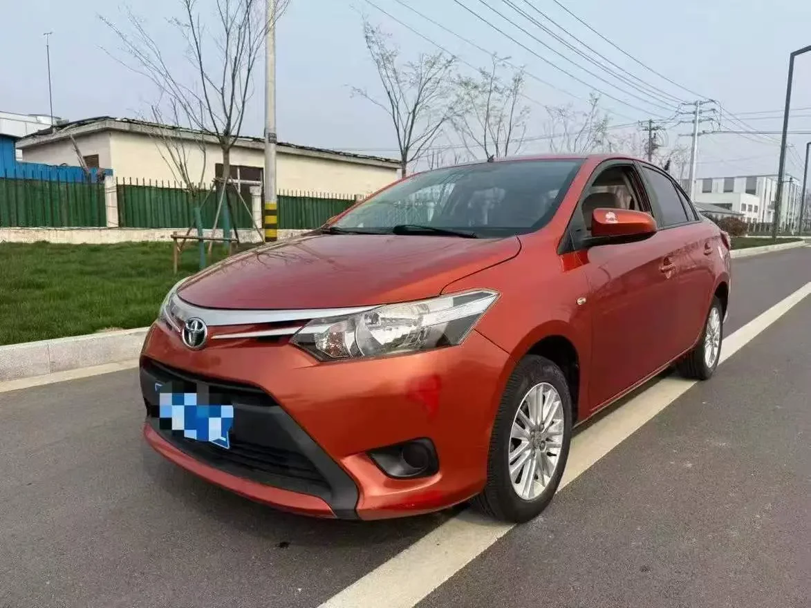 Toyota Vios  из Китая