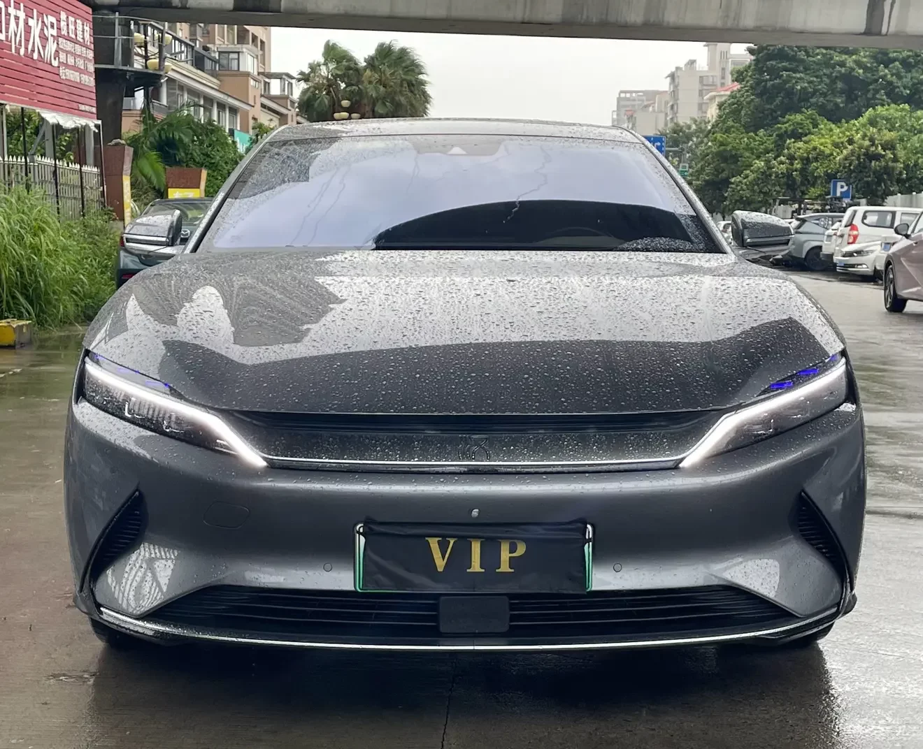 BYD Han EV