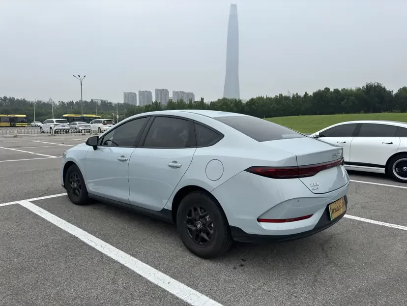 BYD Qin PLUS DM