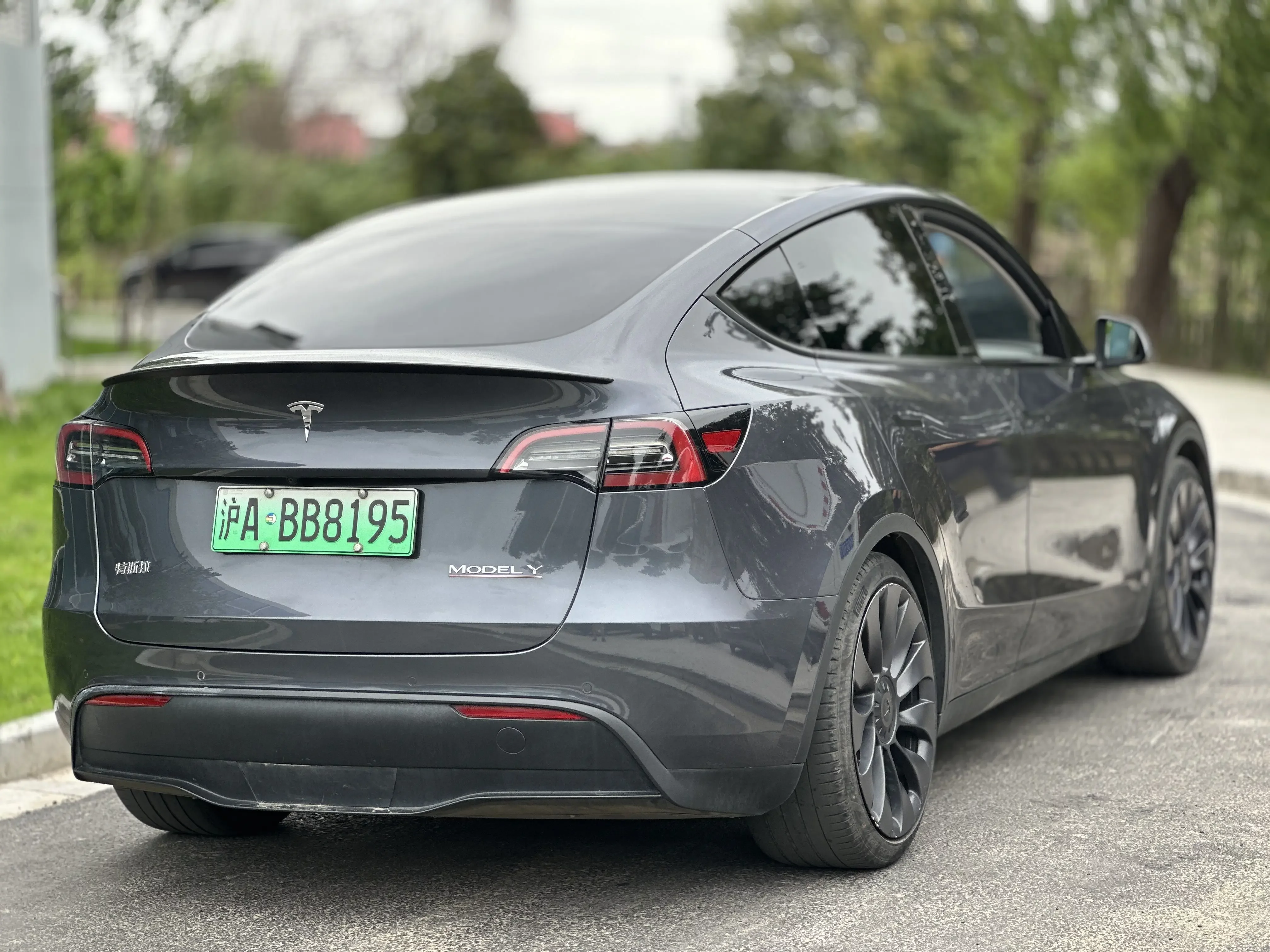 Tesla Model Y