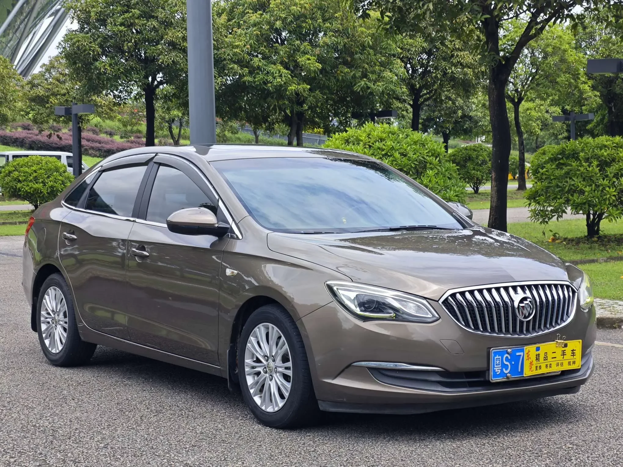 Buick Yinglang