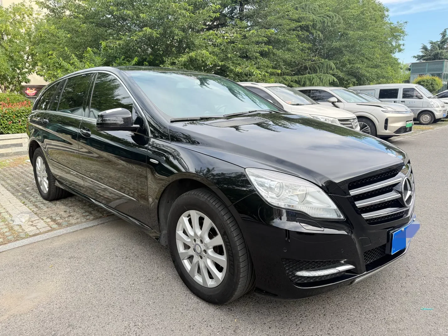 Mercedes-Benz R-Class