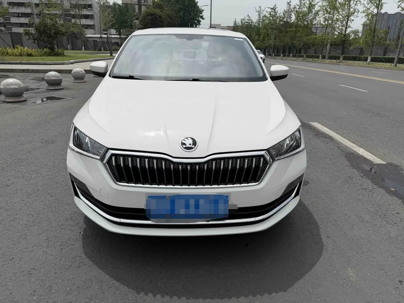 Skoda Xin Rui  из Китая