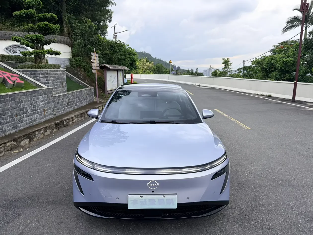 Nissan N7