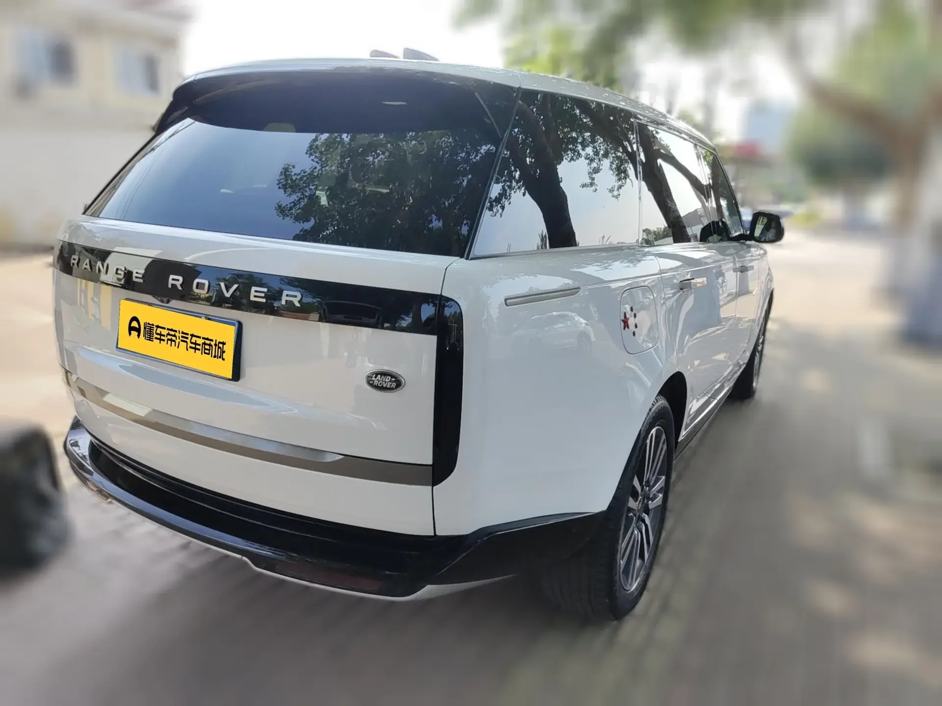 Land Rover range rover