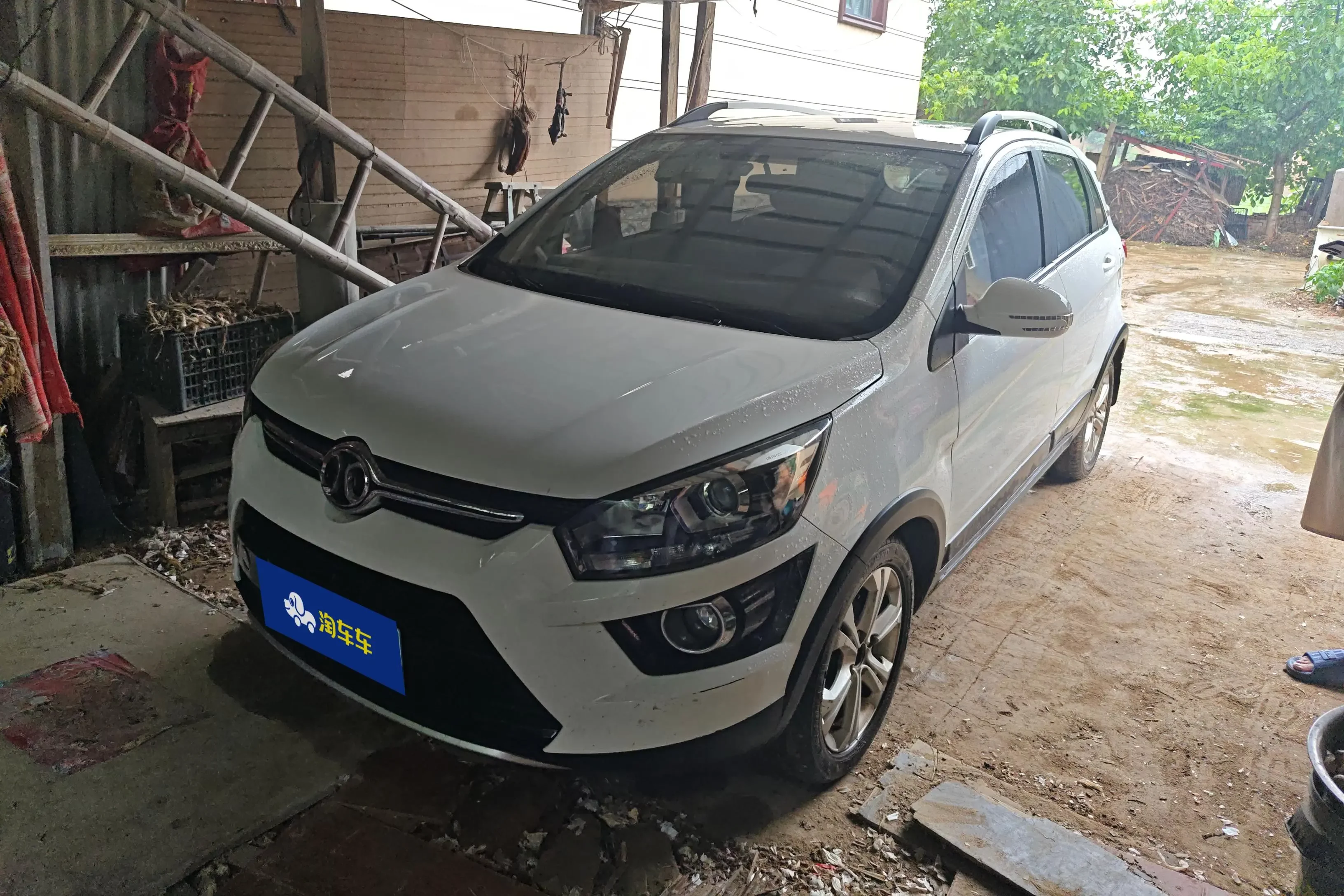 BAIC Shenbao X25