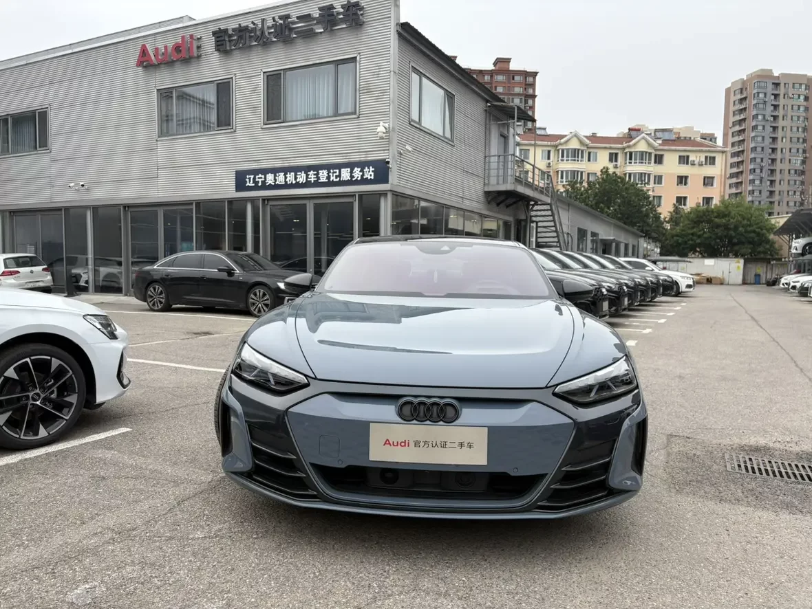 Audi e-tron GT