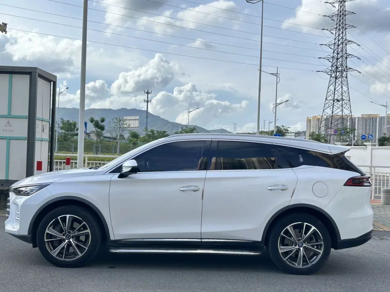 BYD Tang DM