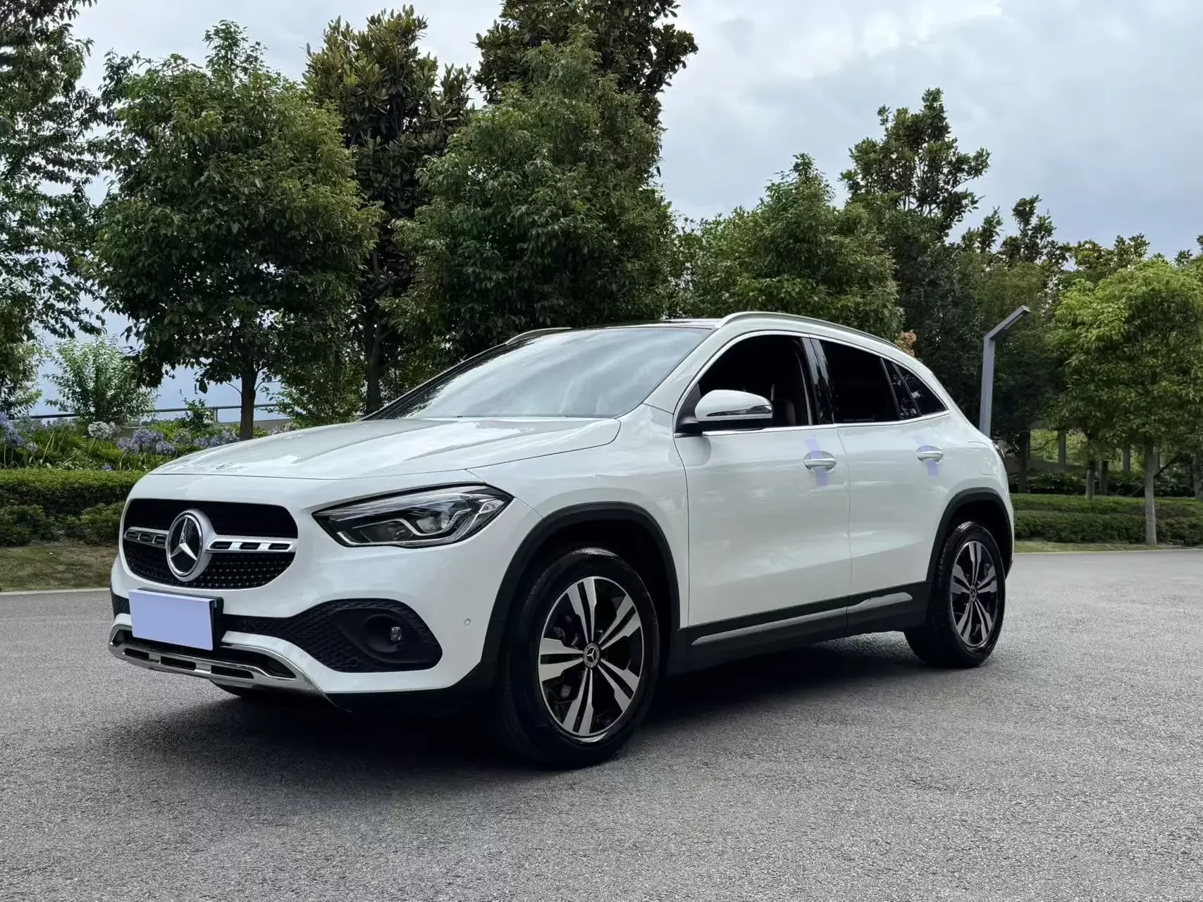 Mercedes-Benz GLA