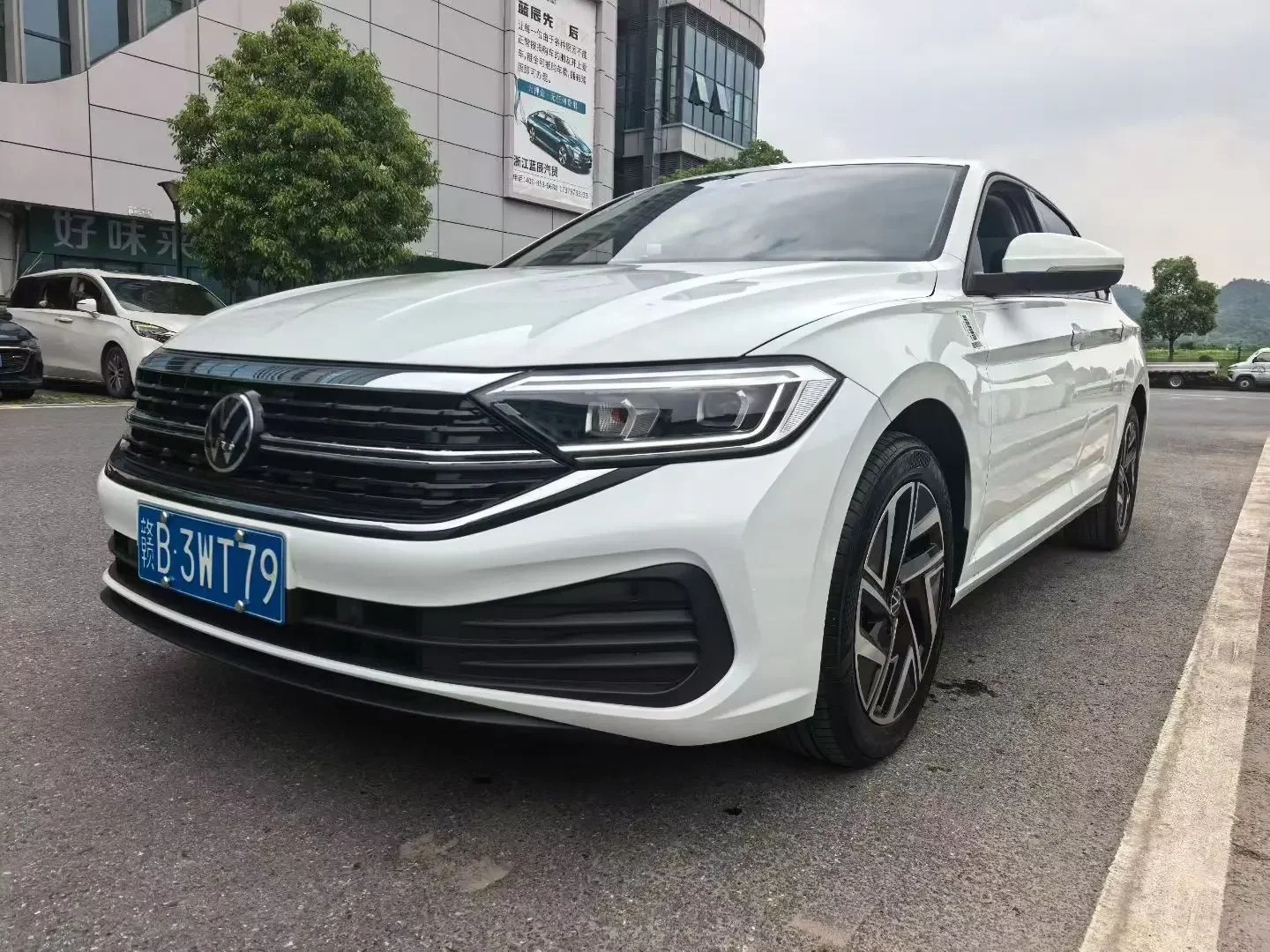 Volkswagen Sagitar