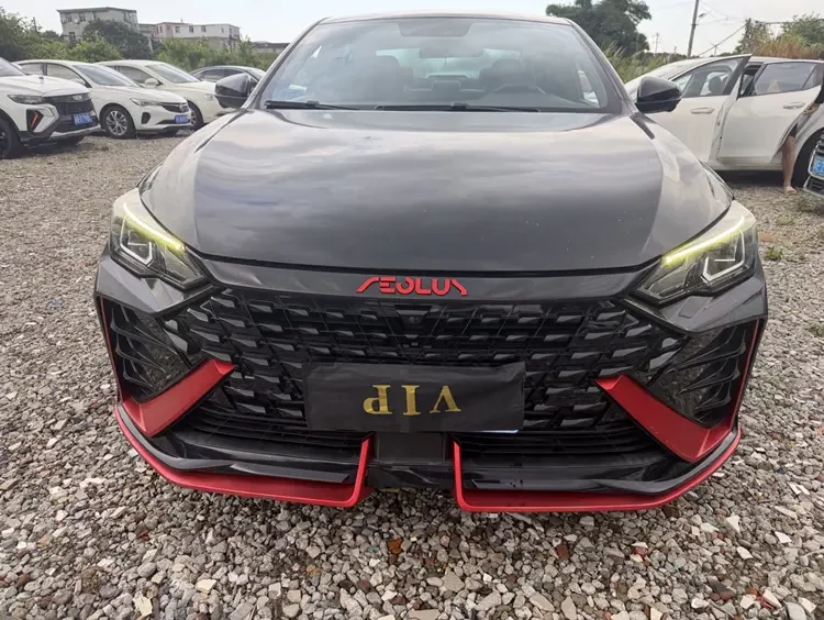 Dongfeng Yixuan MAX  из Китая