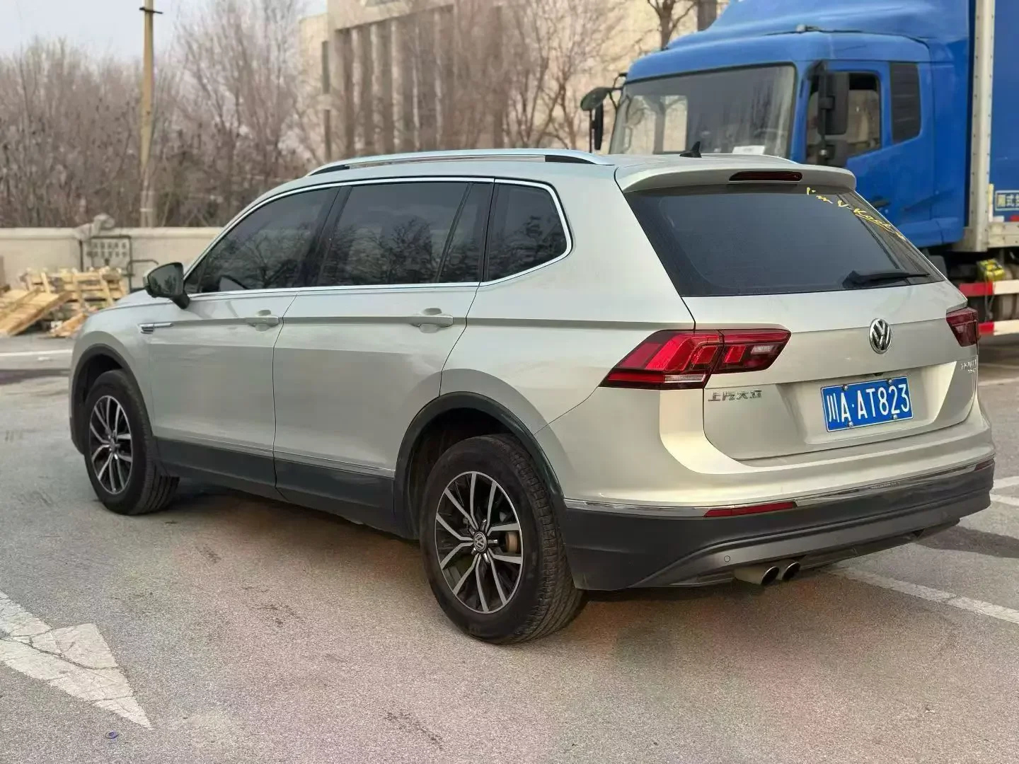 Volkswagen Tiguan L