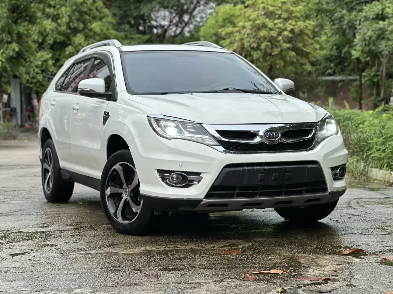 BYD S7