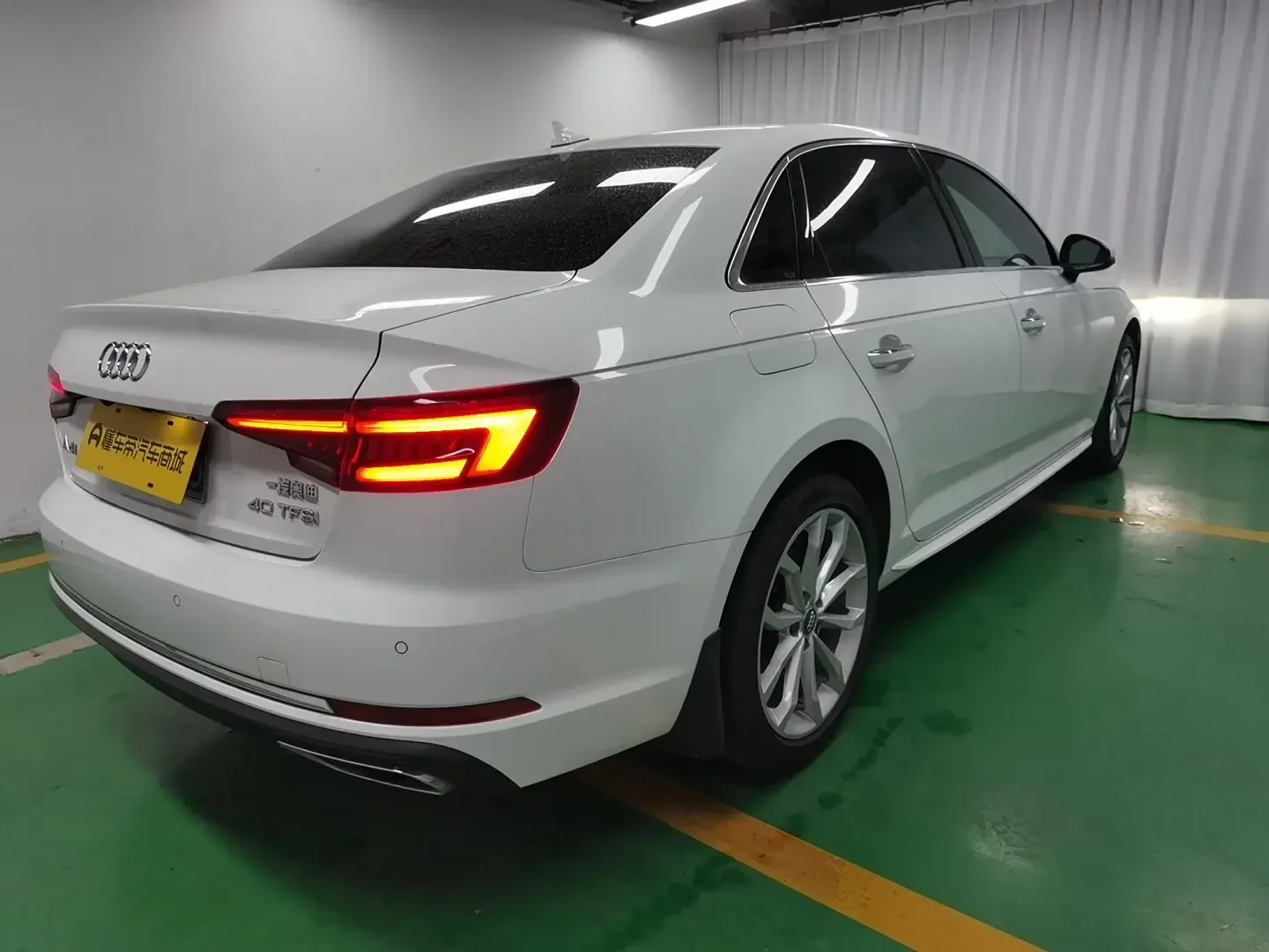 Audi A4L