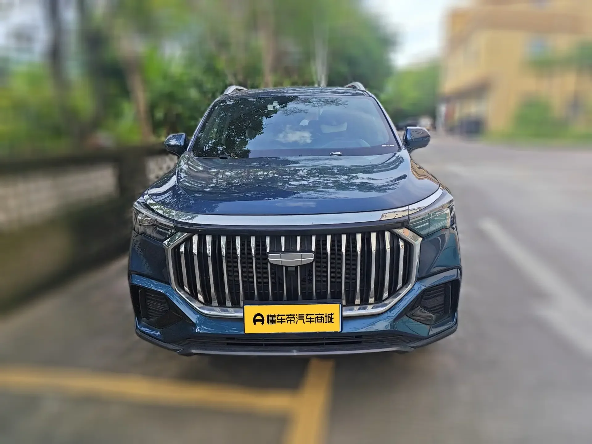 Geely Okavango
