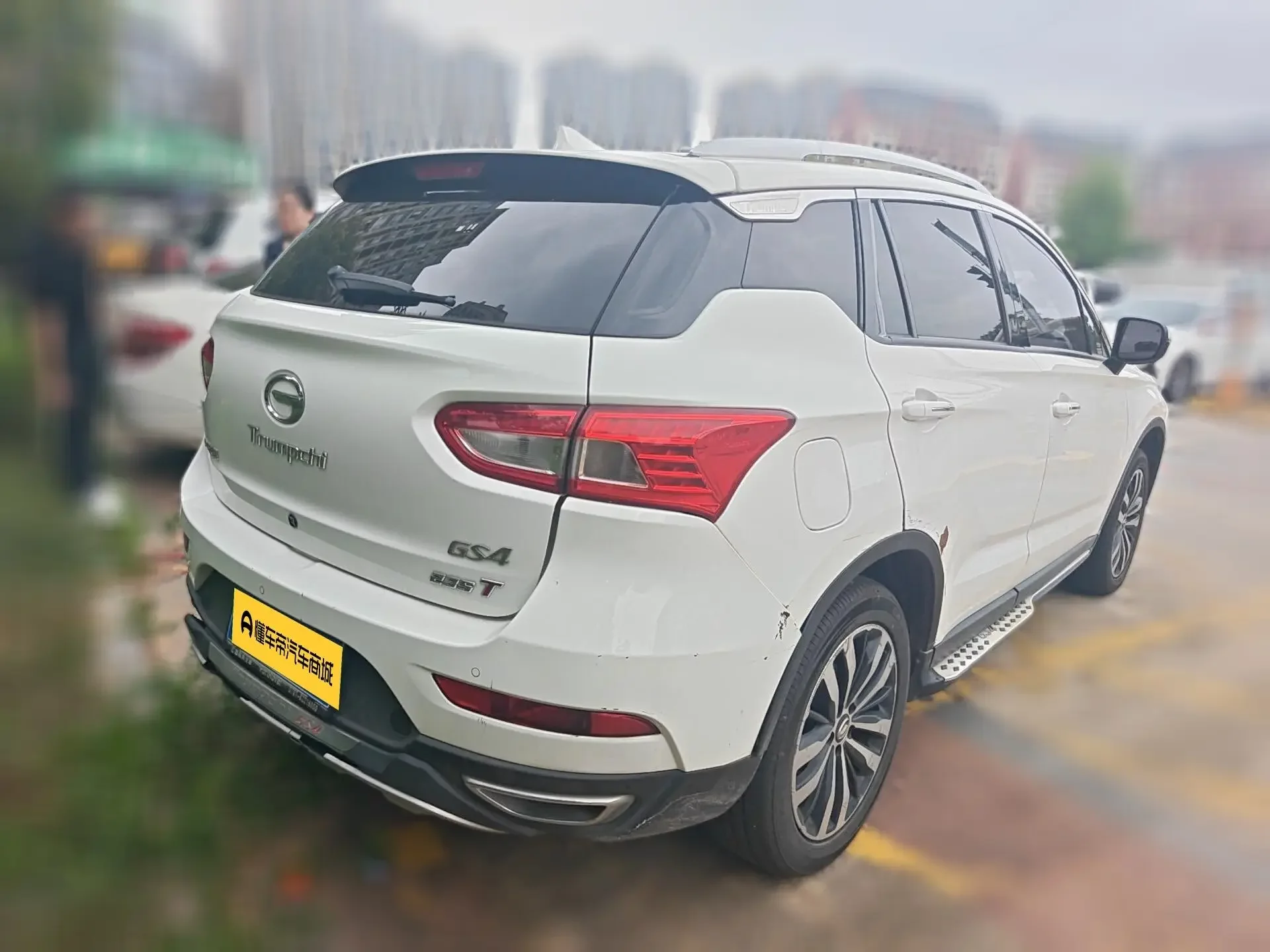 GAC Trumpchi GS4