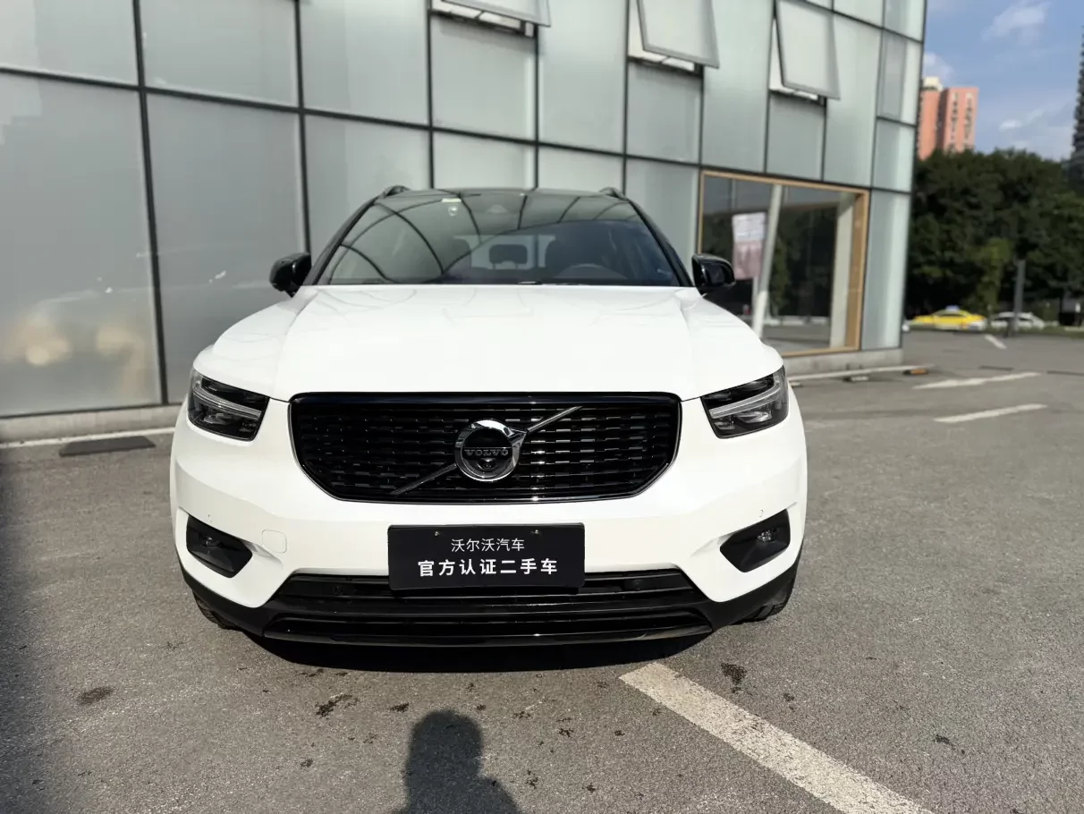 Volvo XC40