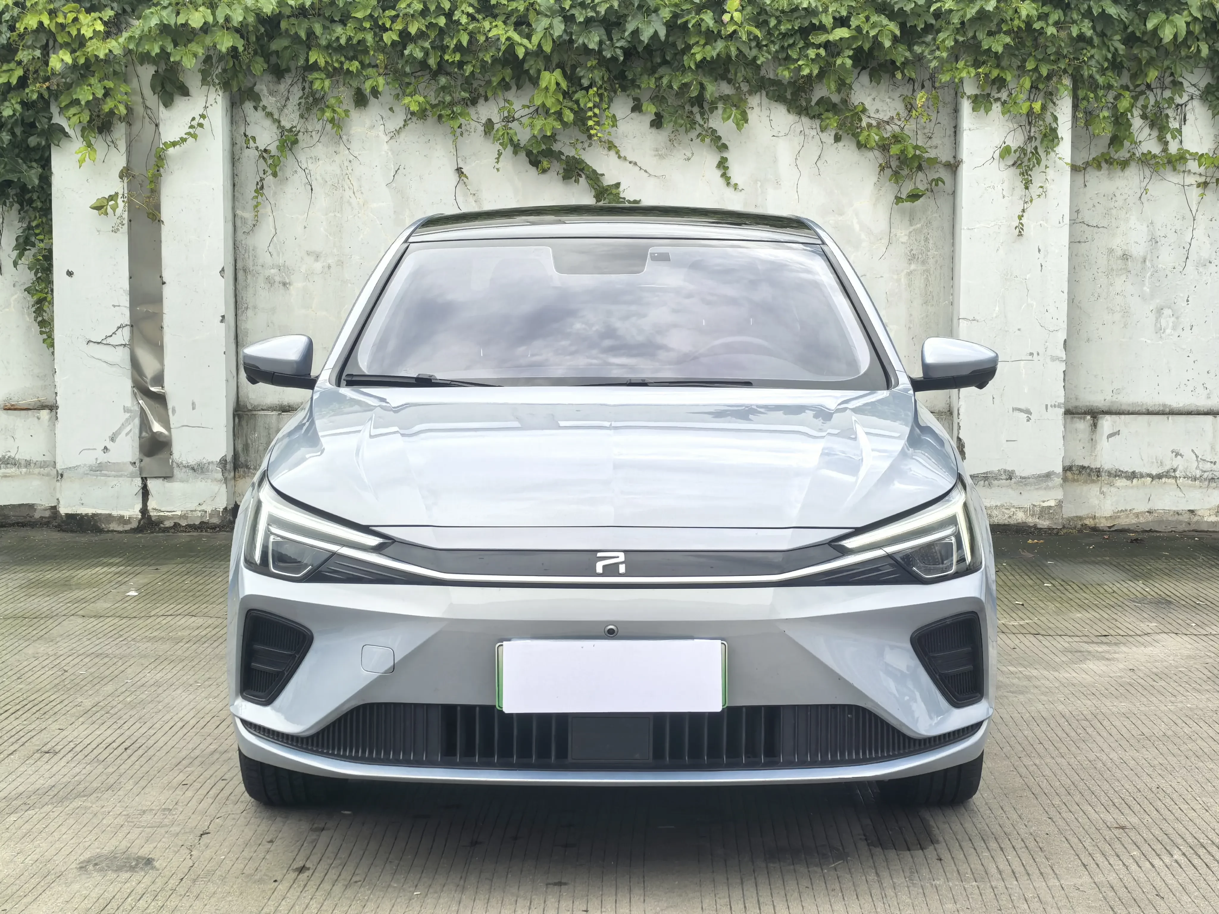 Rising Auto Feifan ER6