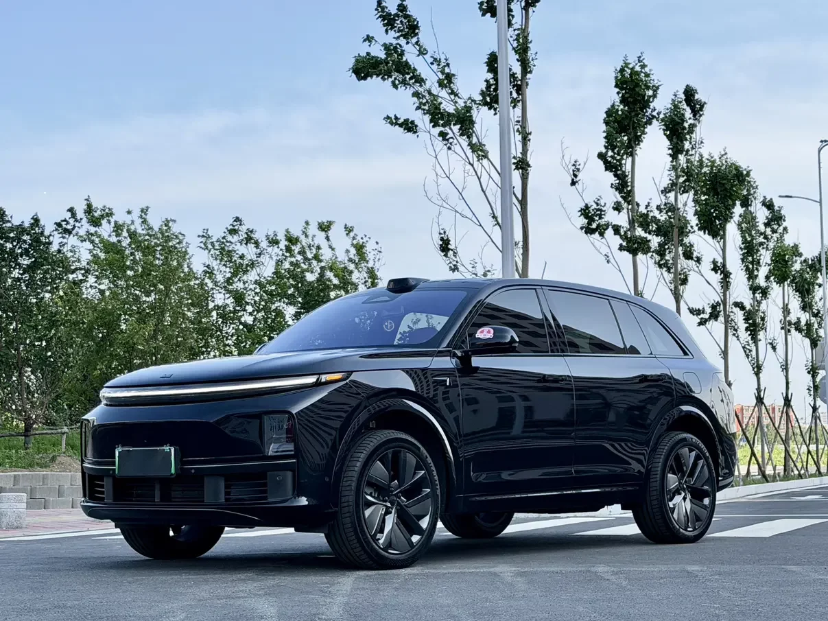 Lixiang L7