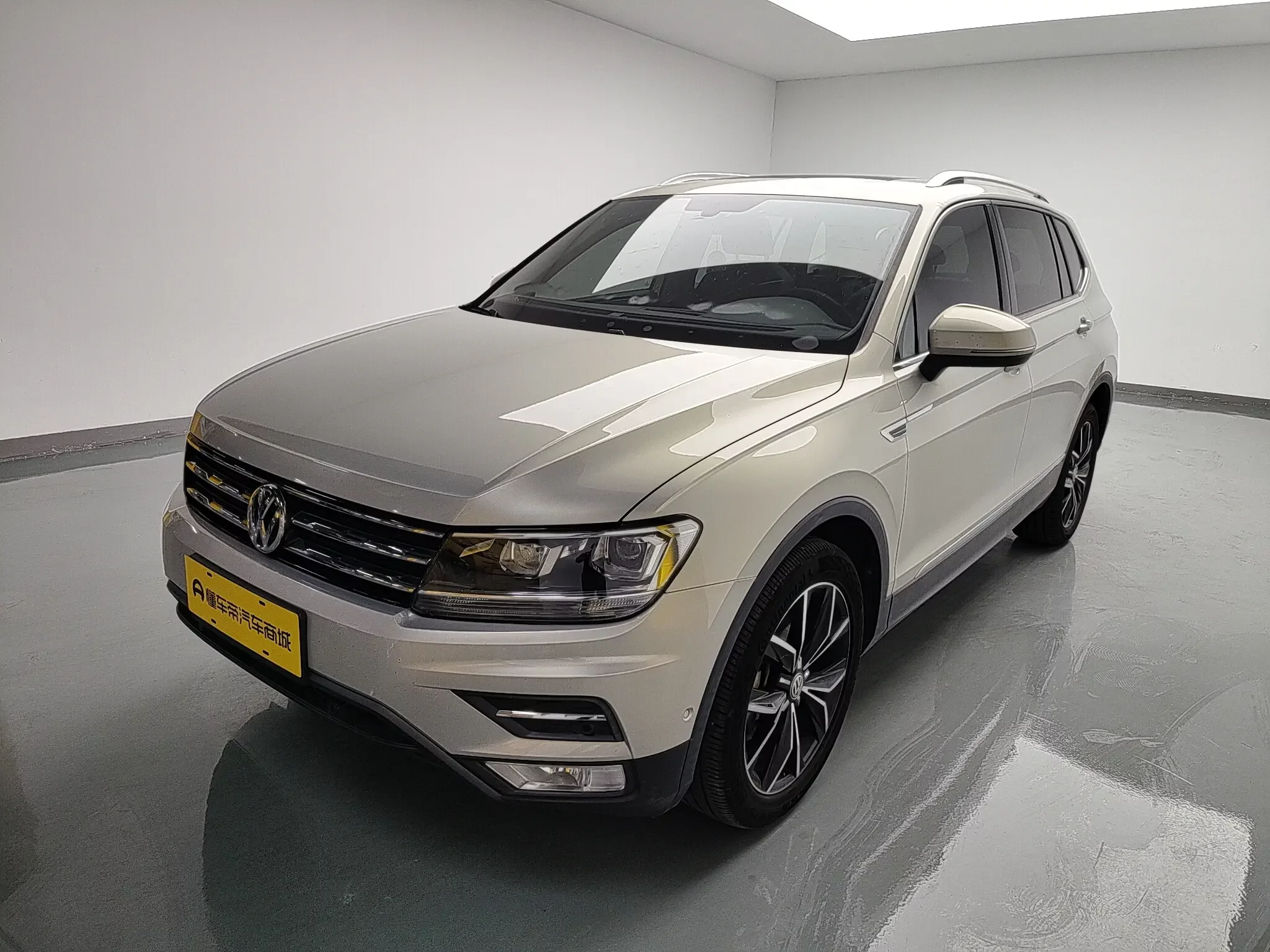 Volkswagen Tiguan L