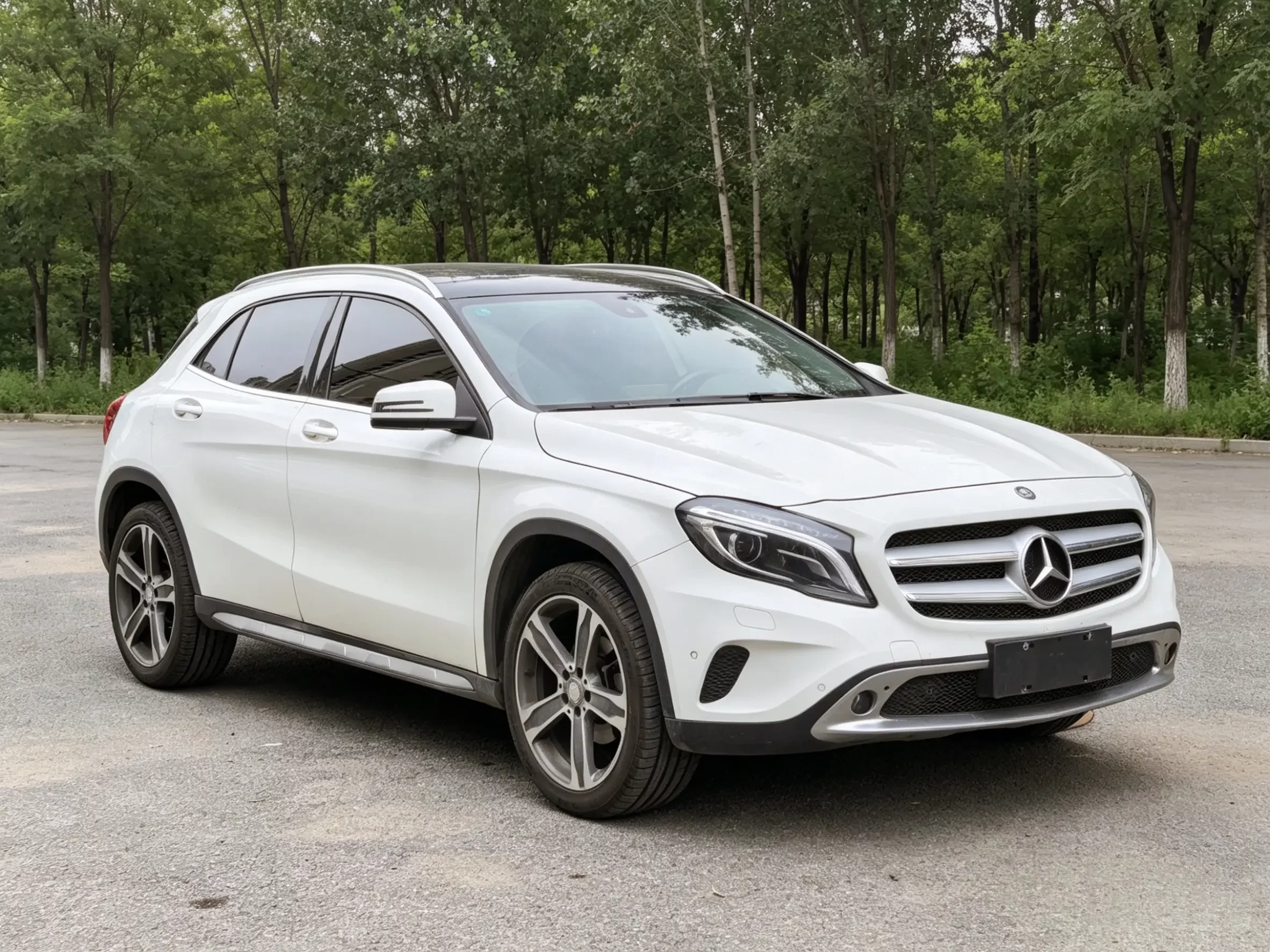 Mercedes-Benz GLA