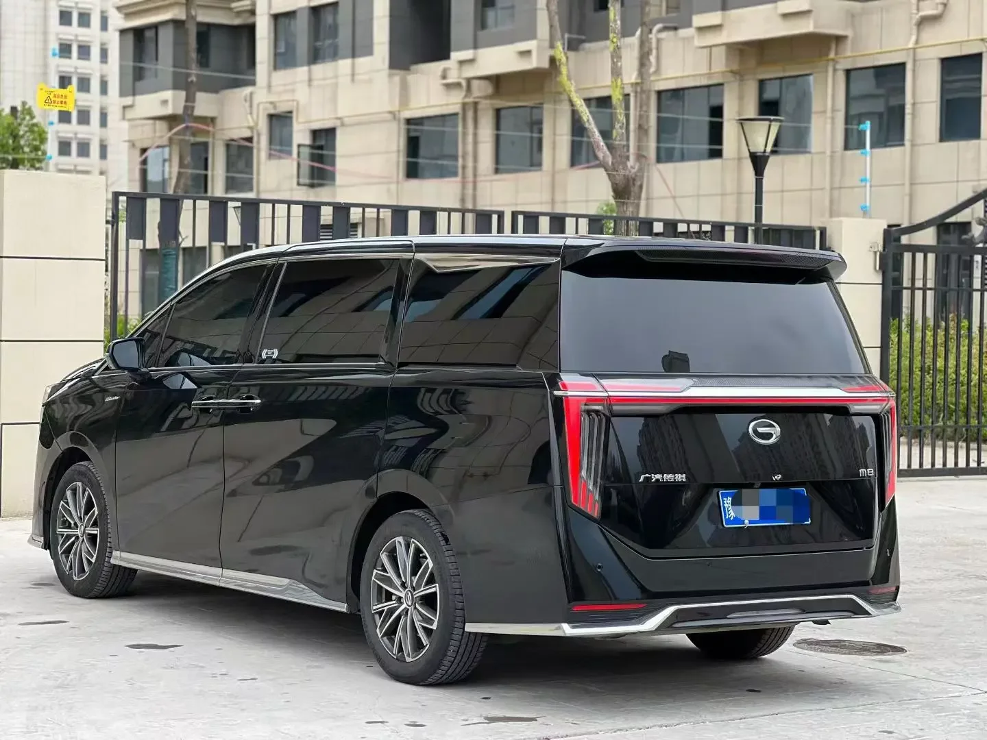 GAC Trumpchi M8