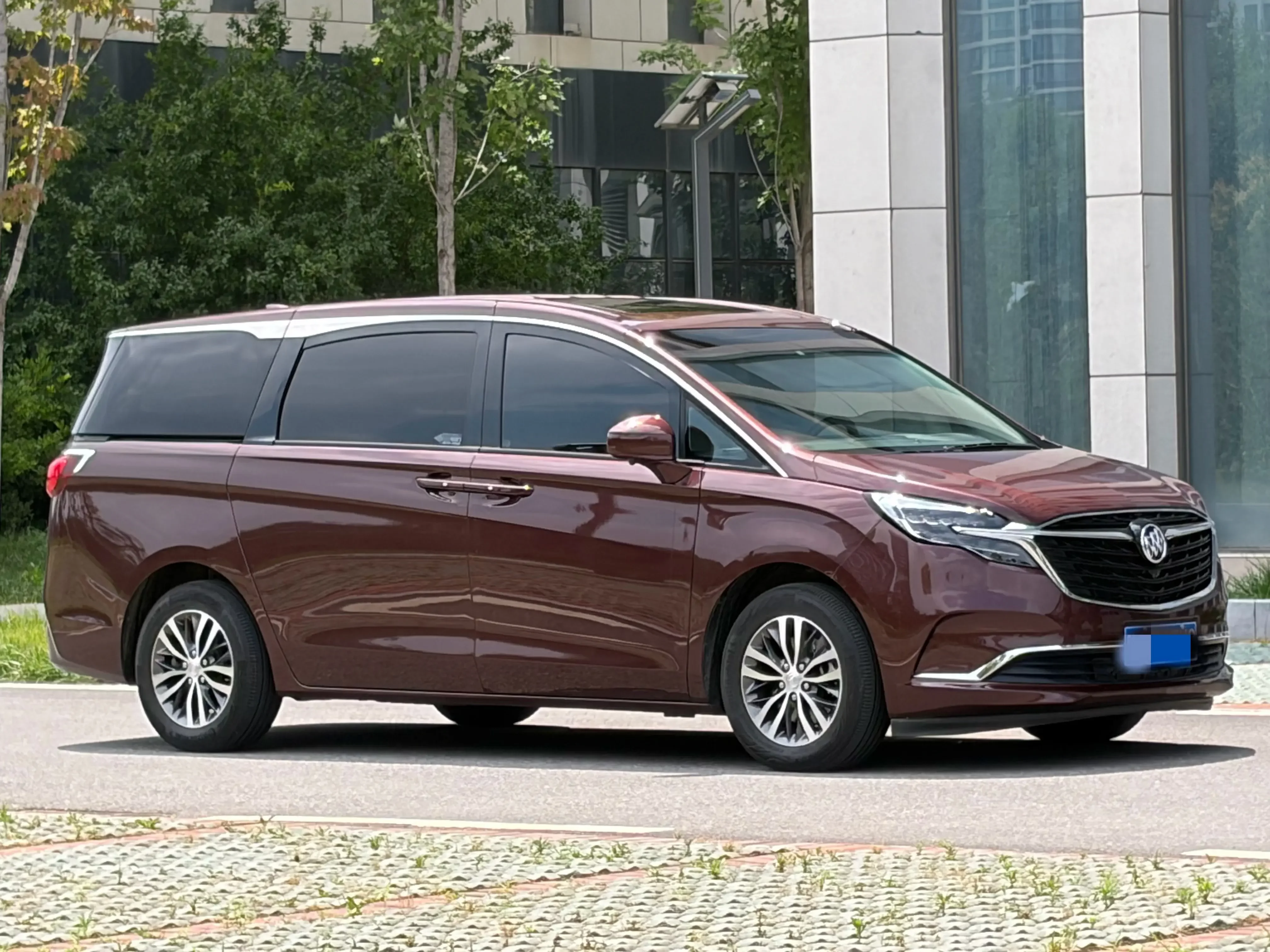 Buick GL8