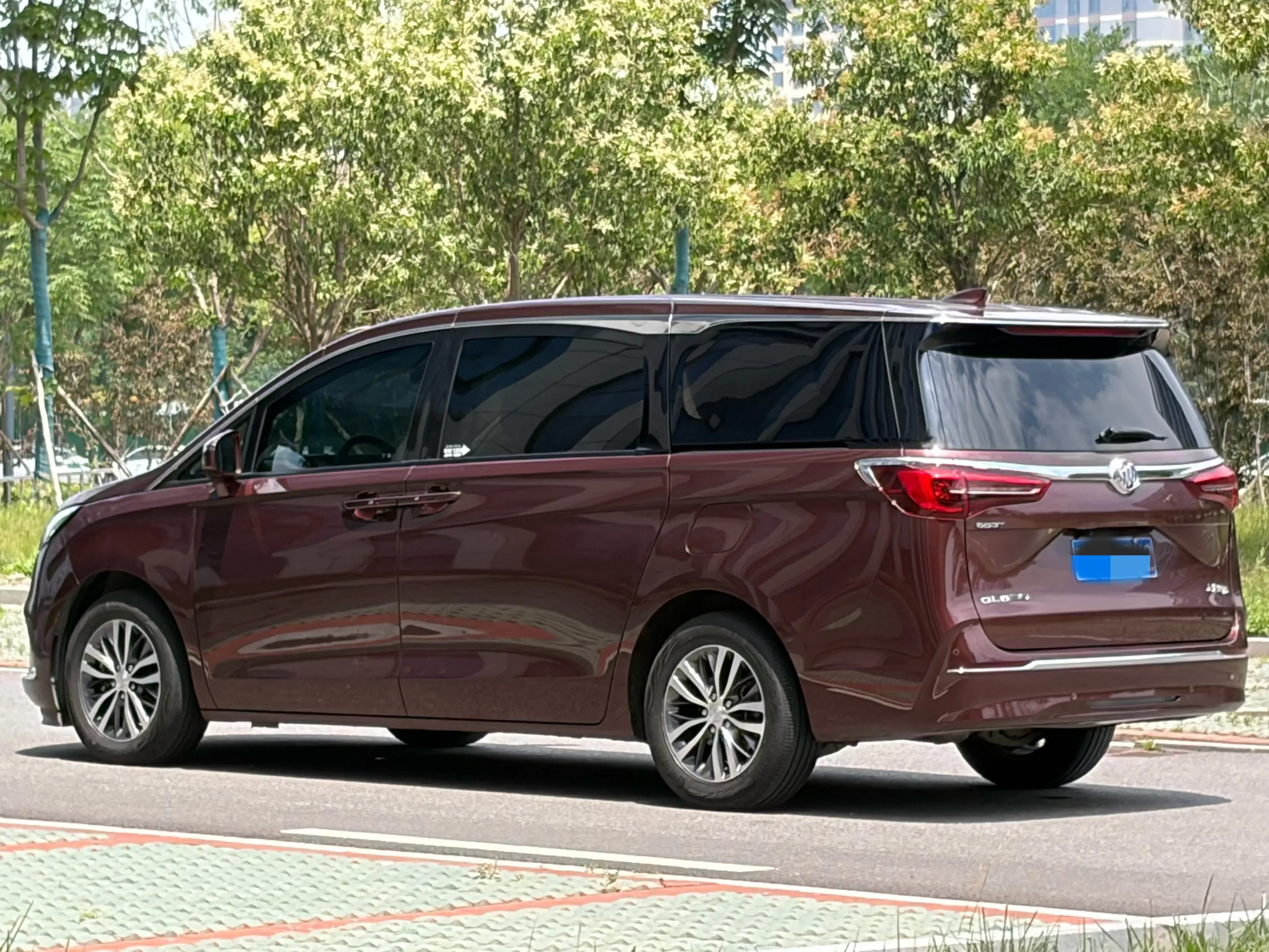 Buick GL8