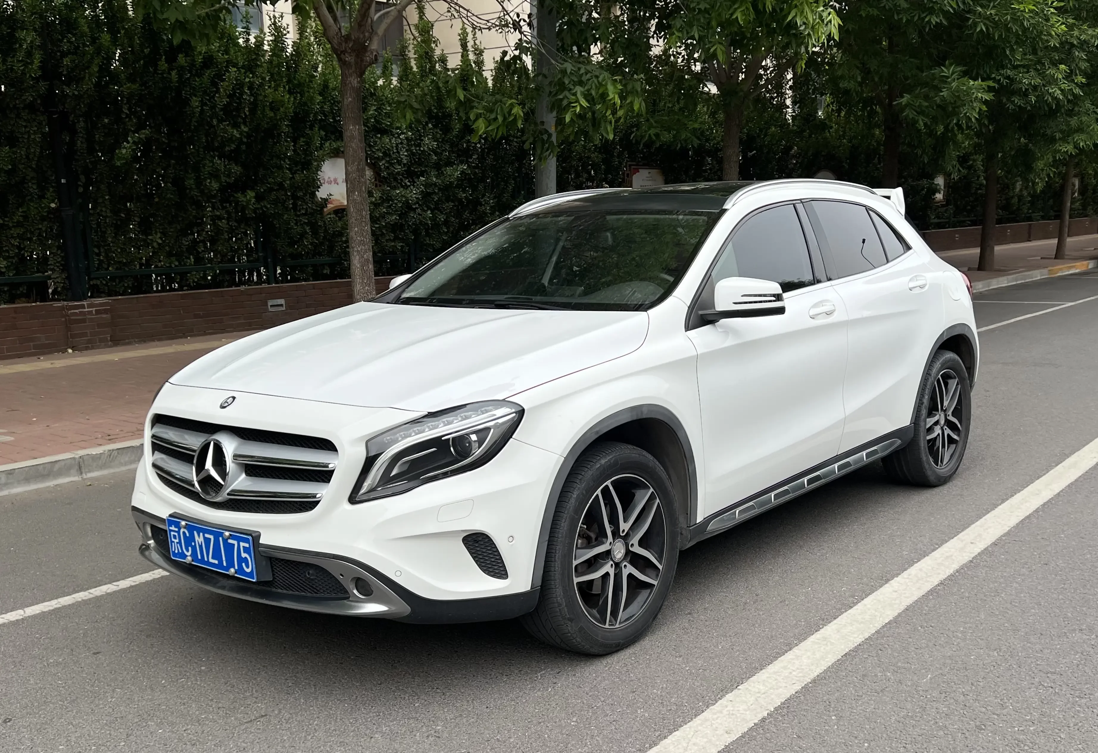 Mercedes-Benz GLA