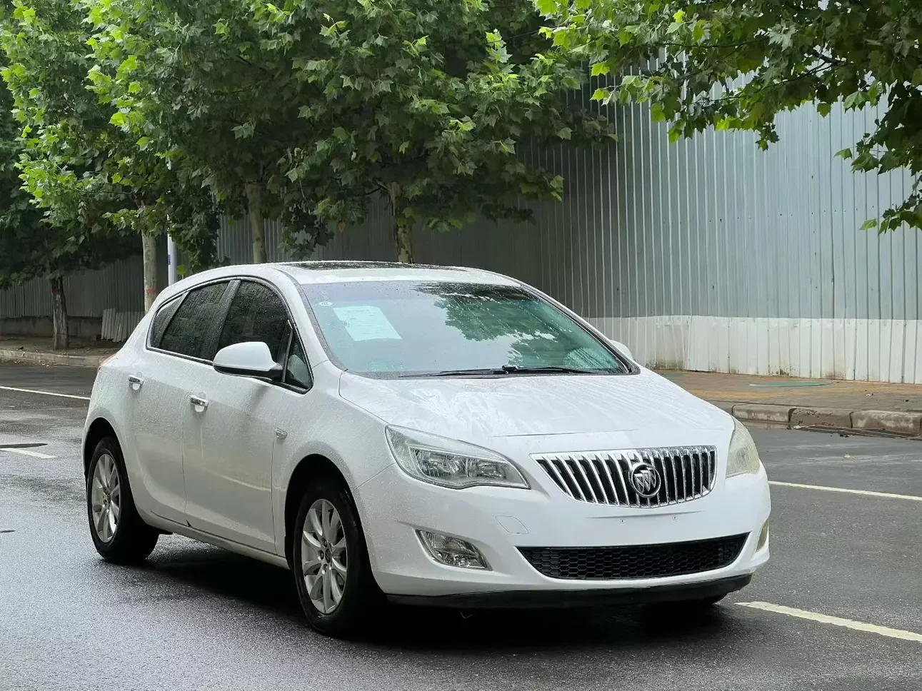 Buick Yinglang