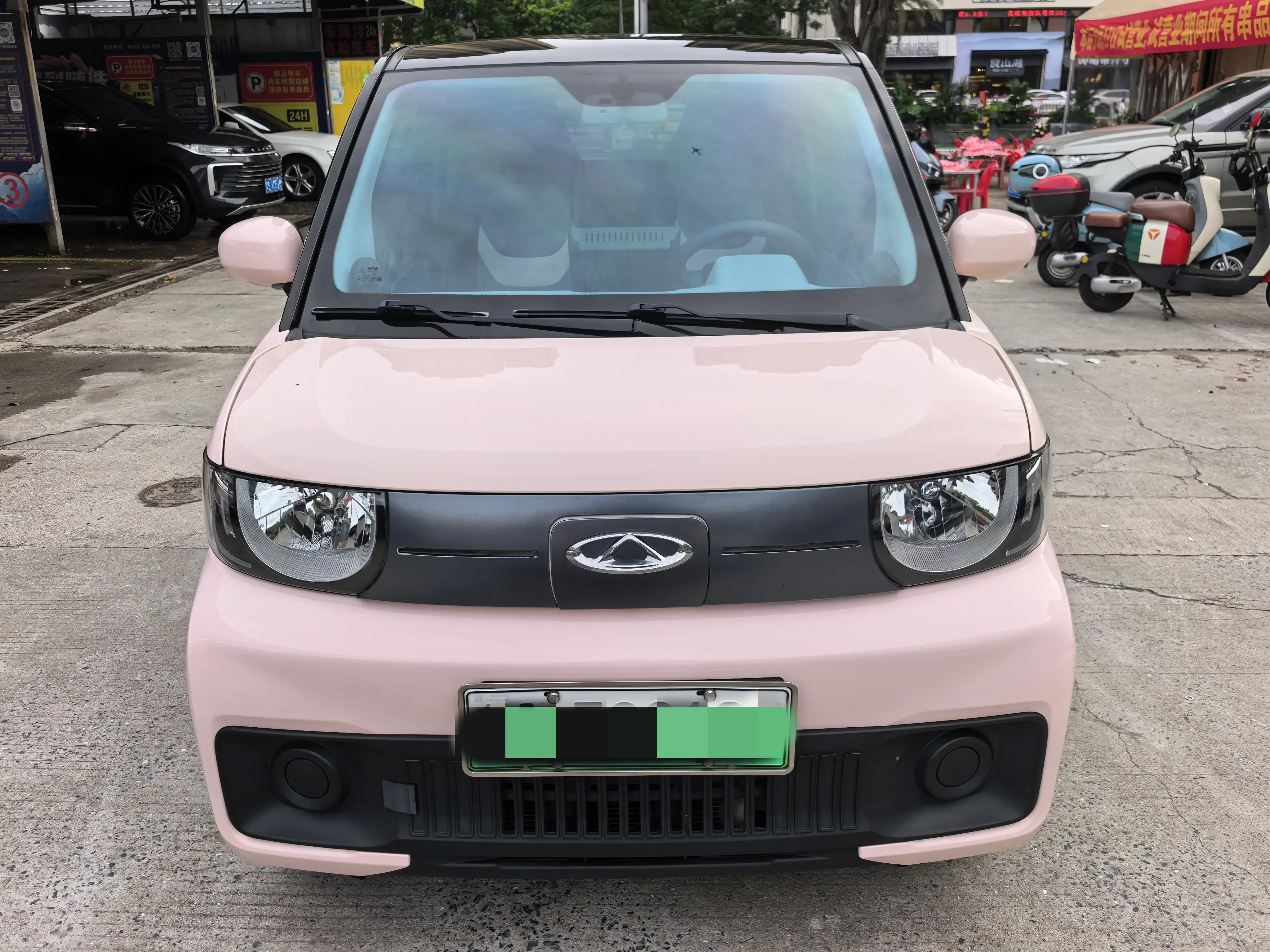 Chery QQ ice cream
