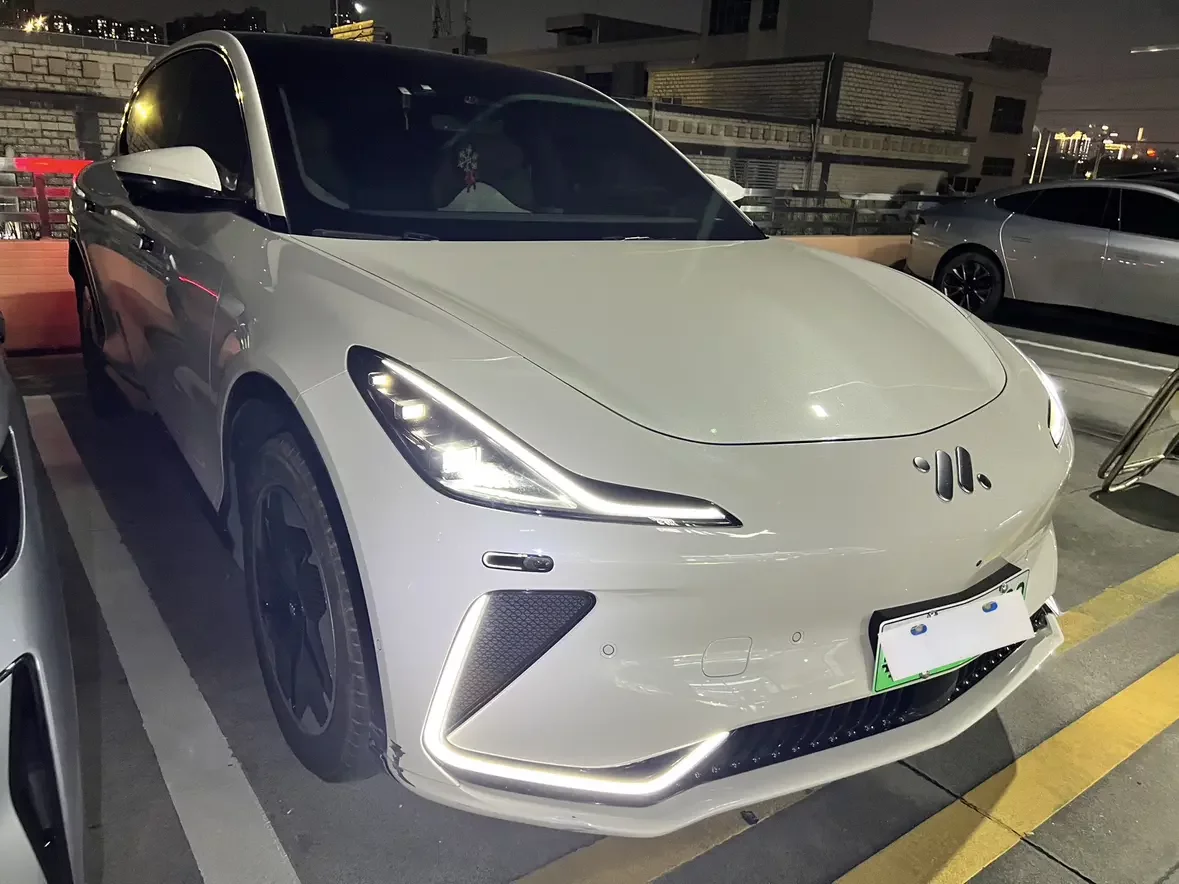 Zhiji LS7