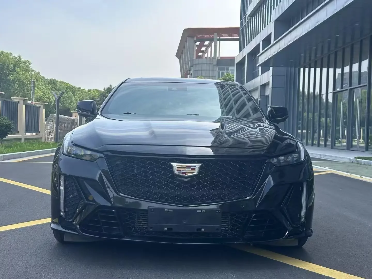 Cadillac CT5  из Китая