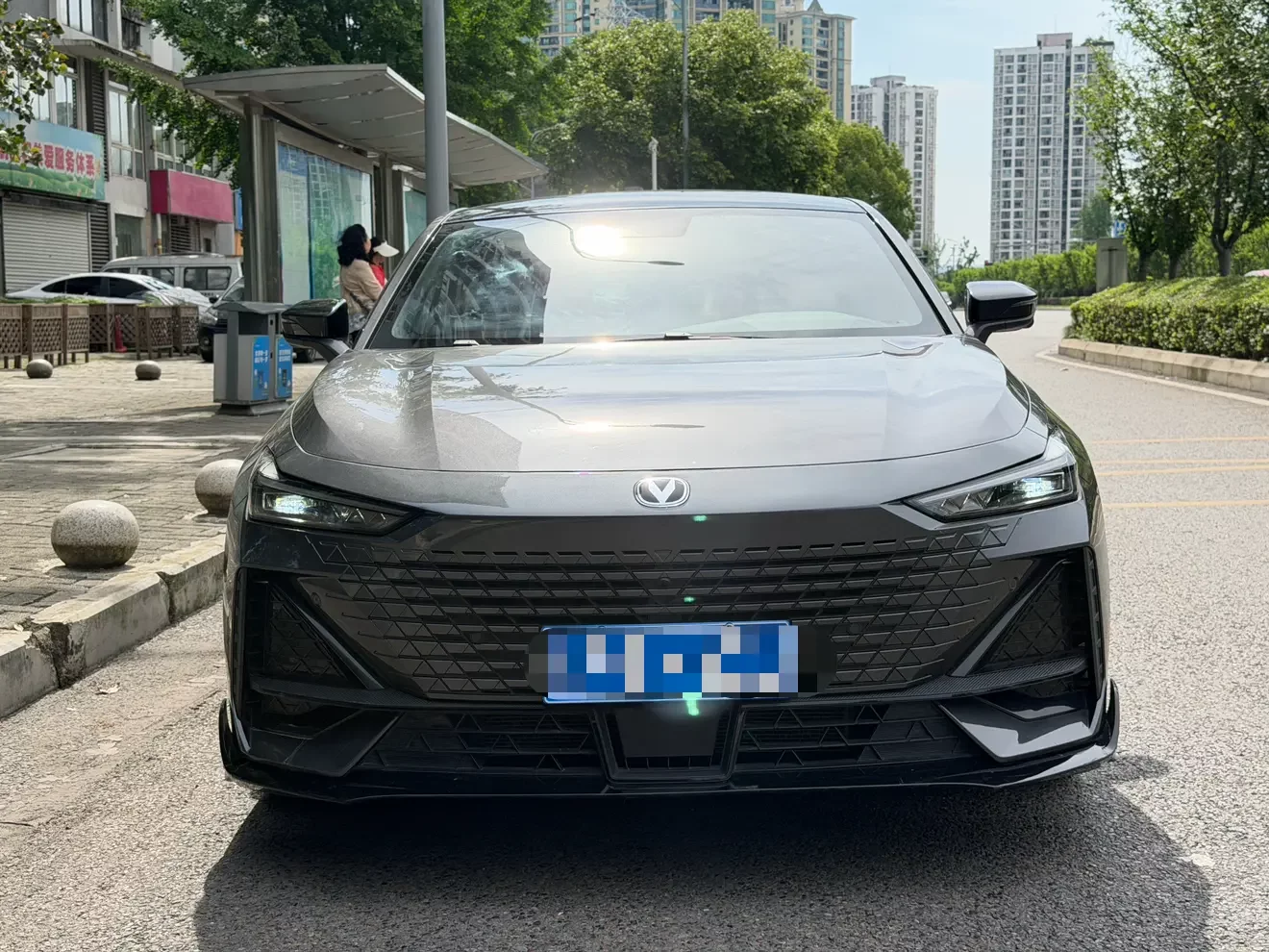 Changan UNI-V