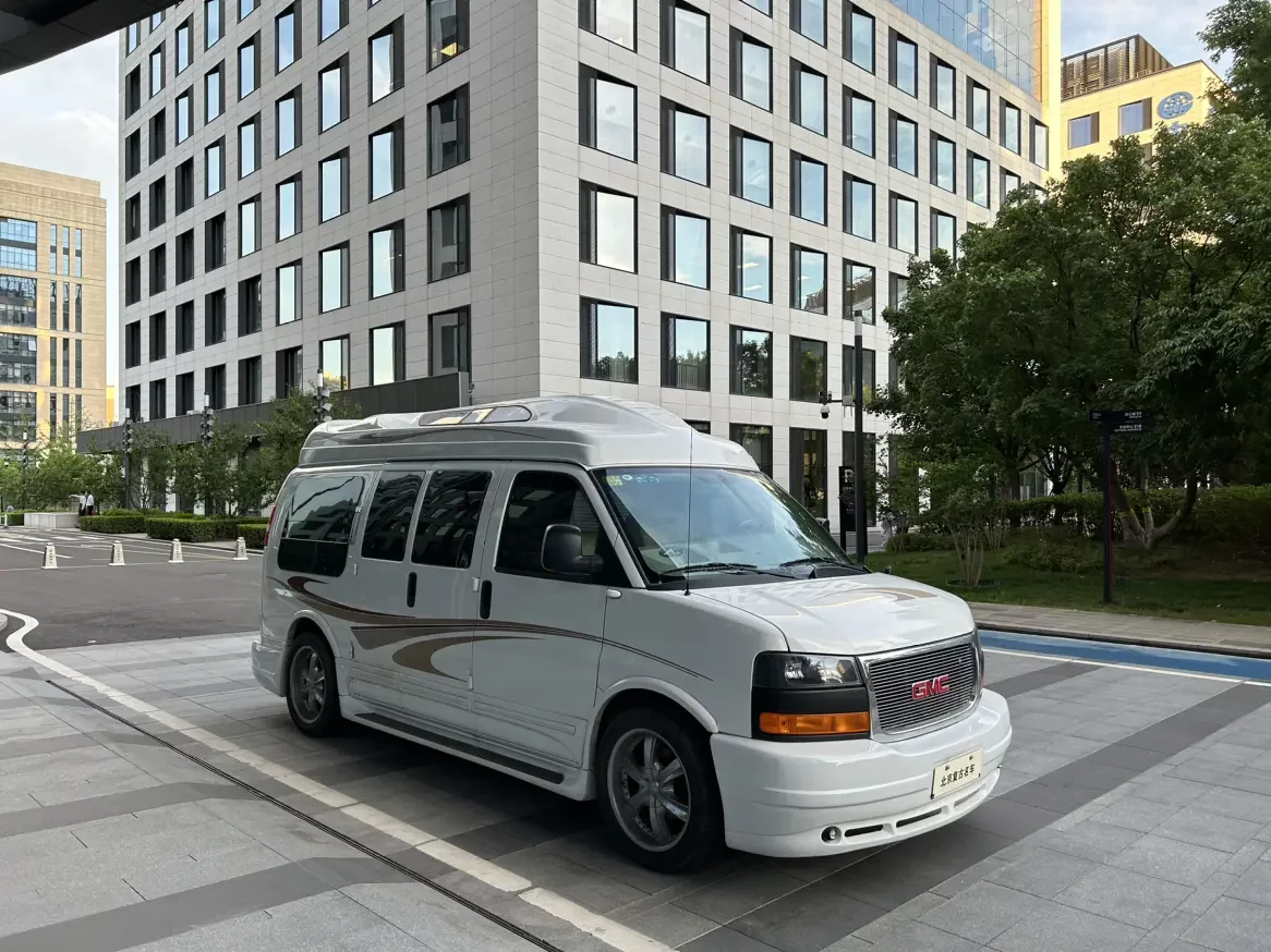 GMC SAVANA