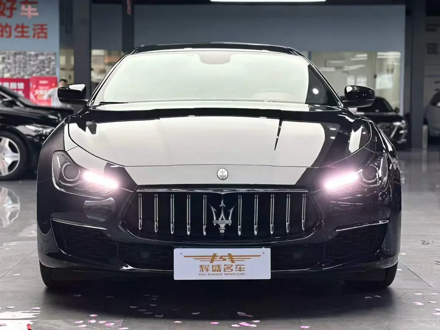 Maserati Ghibli  из Китая