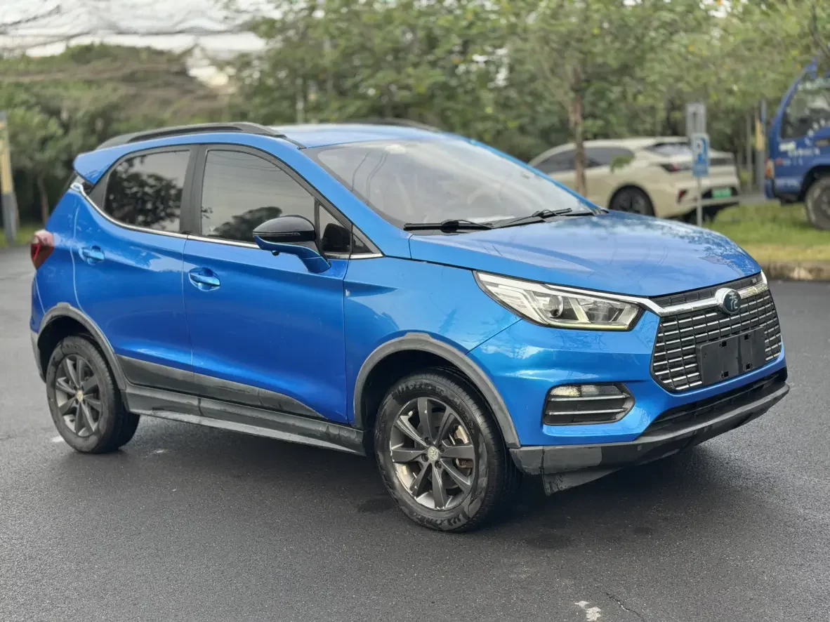 BYD Yuan EV