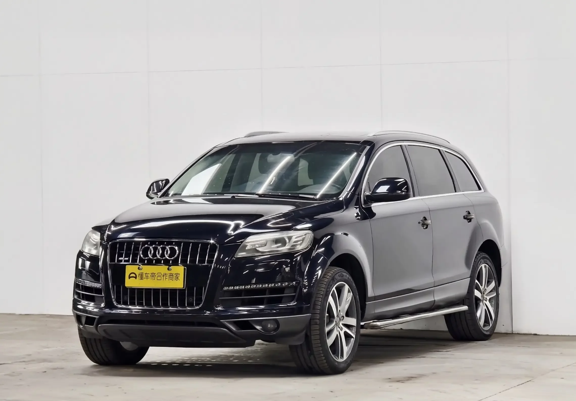 Audi Q7  из Китая