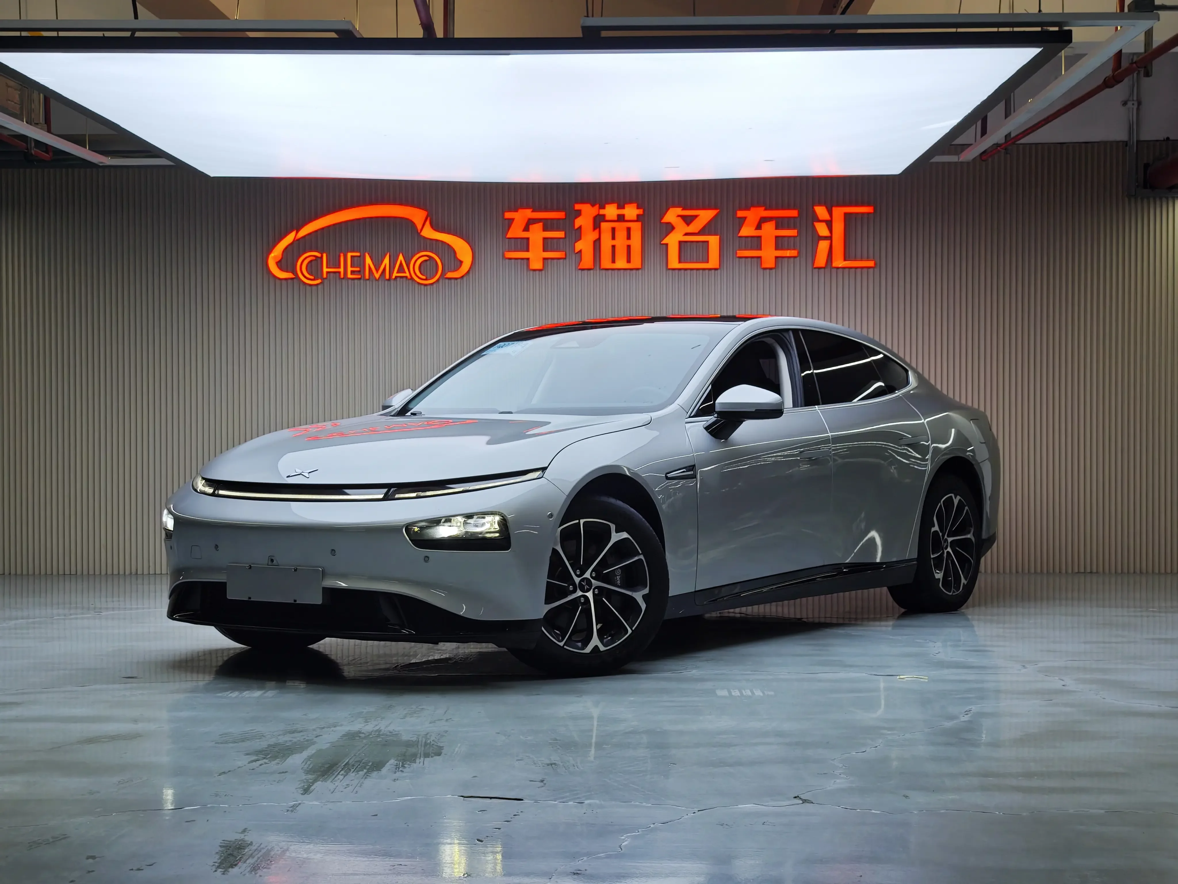 Xpeng P7